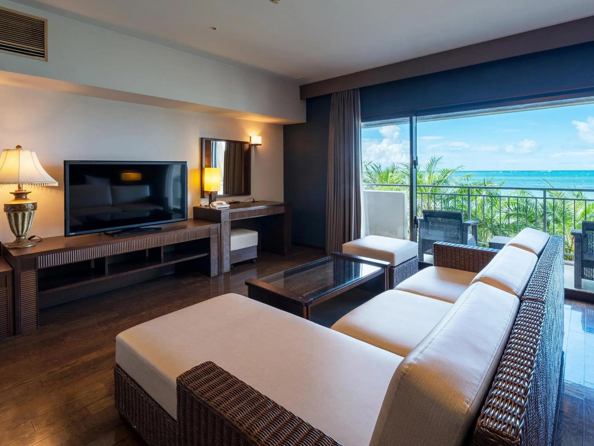 Sea view in GRANDVRIORESORT ISHIGAKIJIMA Ocean's Wing & Villa Garden