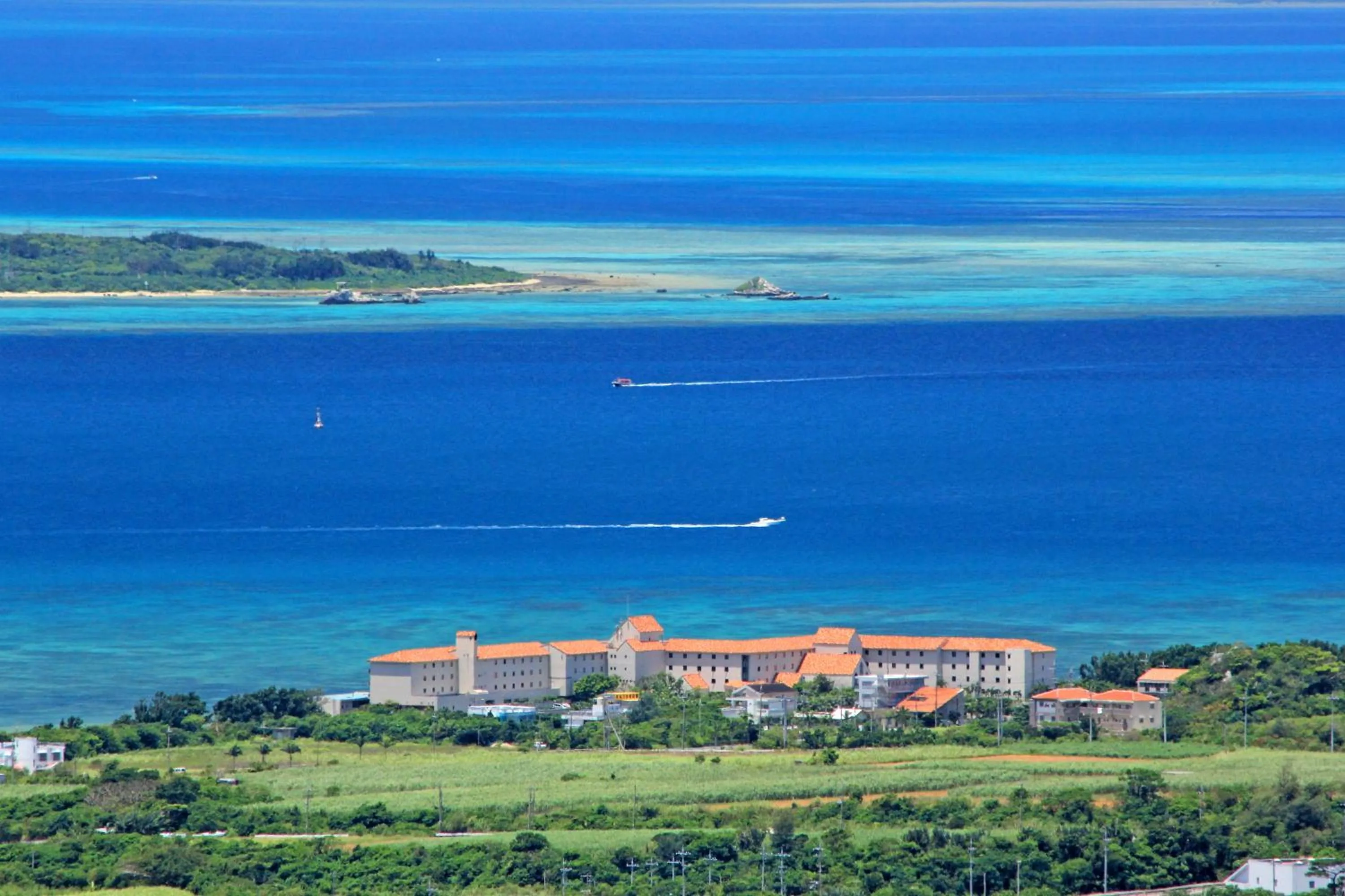 Property building in GRANDVRIORESORT ISHIGAKIJIMA Ocean's Wing & Villa Garden
