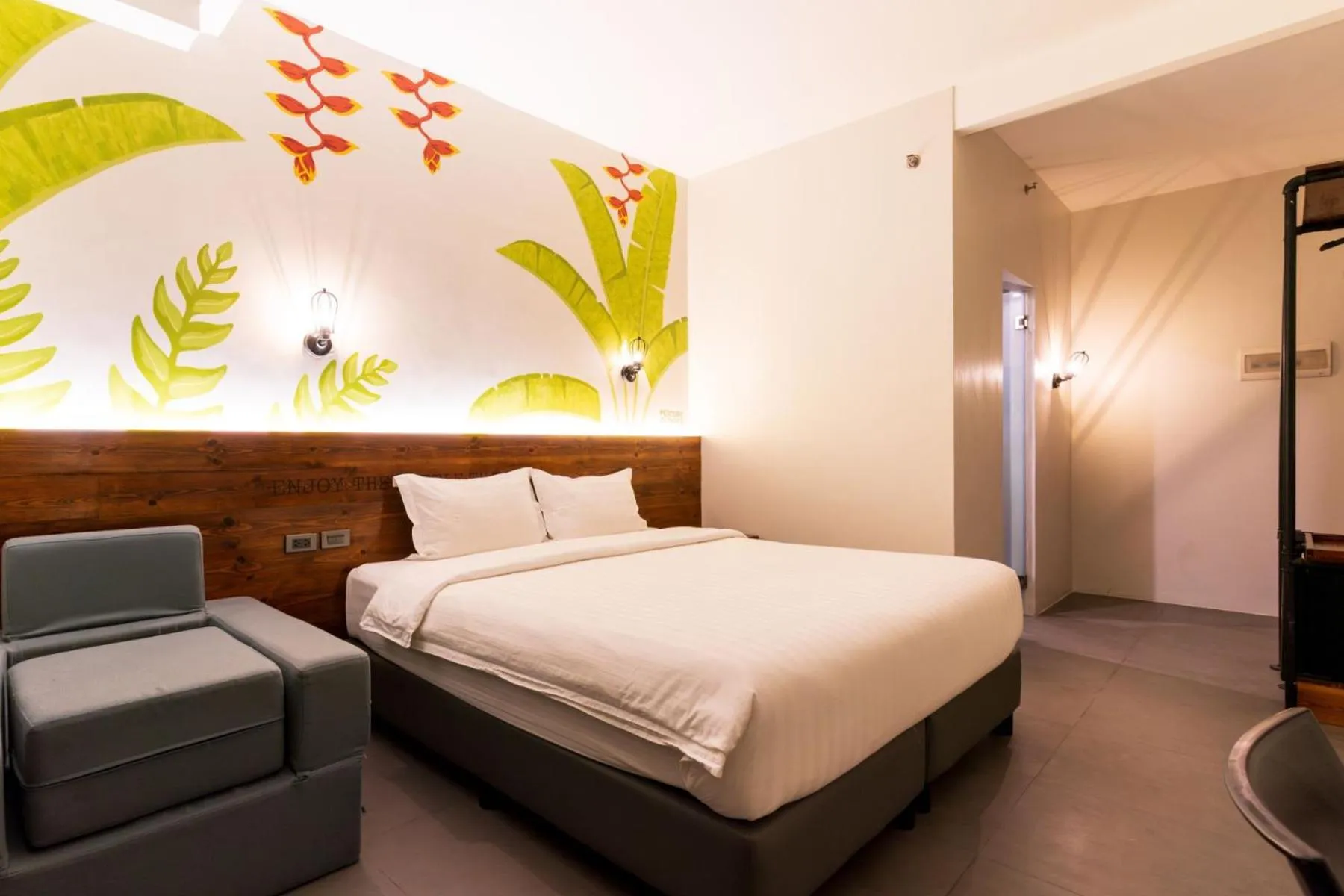 Bedroom, Bed in U Hotels Makati