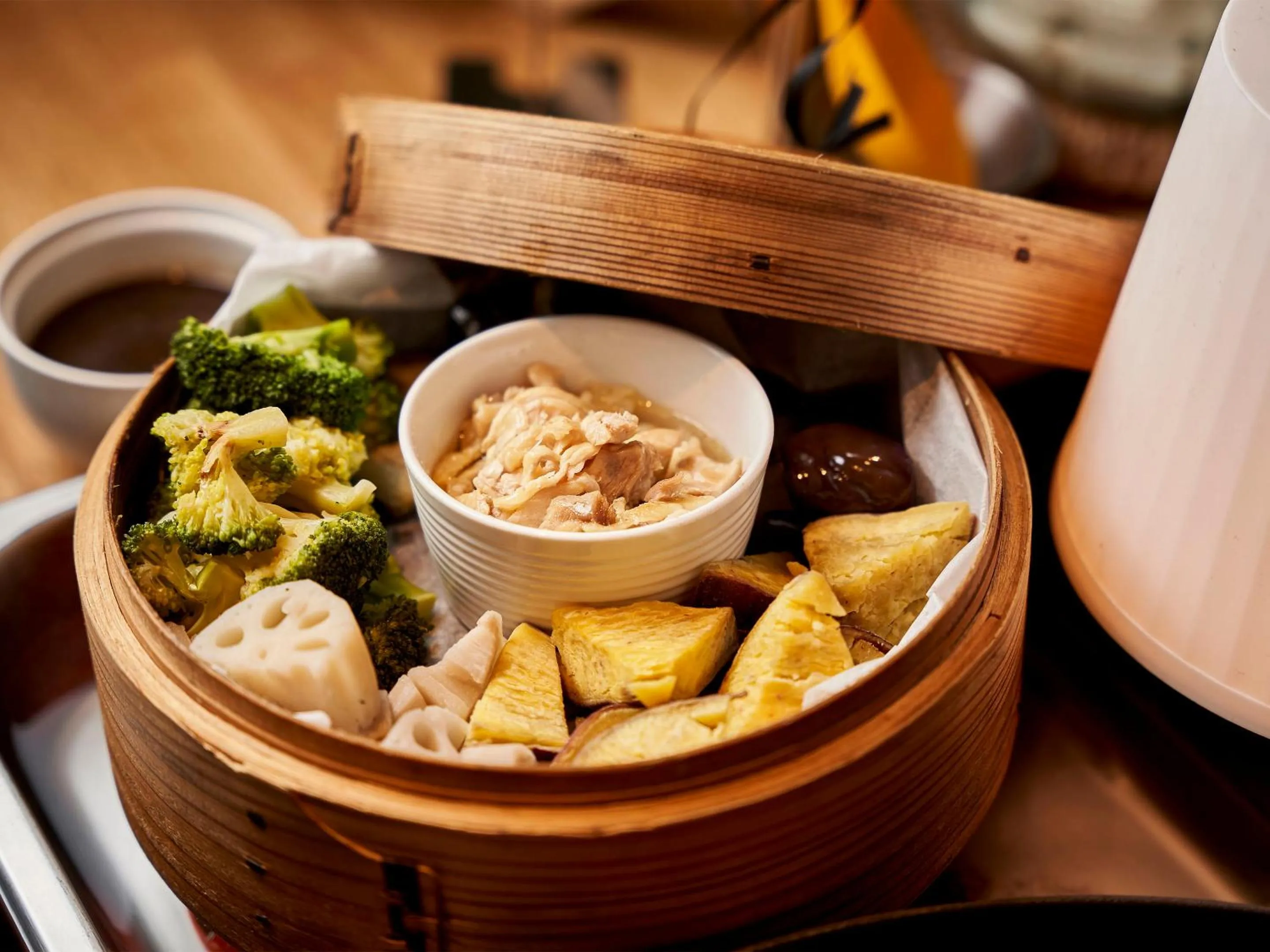 Breakfast in DEL style Nagoya Nayabashi by Daiwa Roynet Hotel