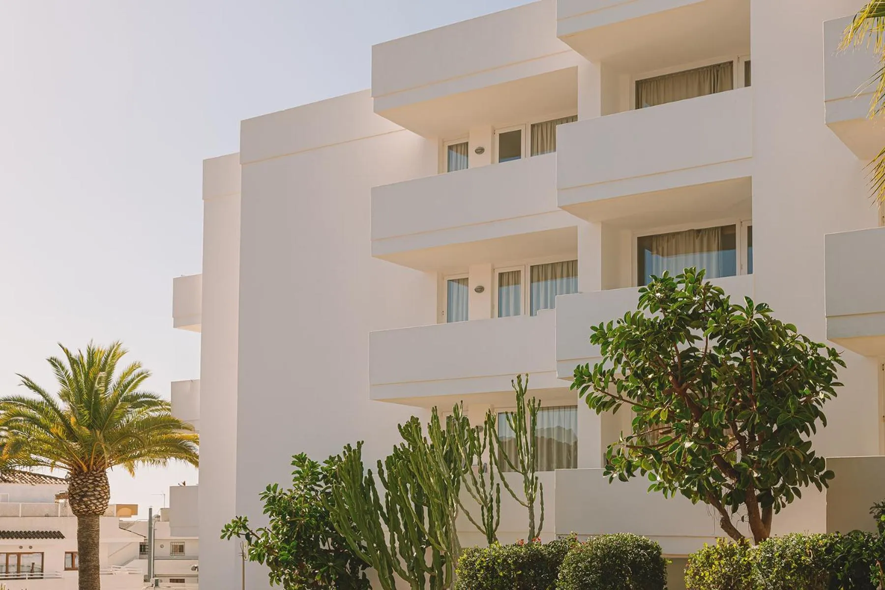 Property building in Aparthotel Novo Mar