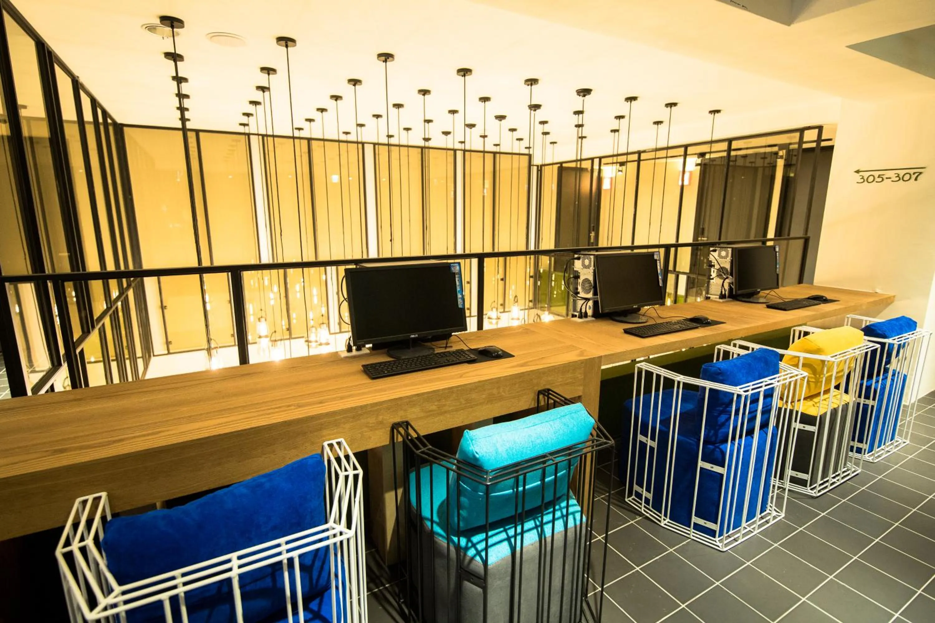 Property building in Huwei Hotel