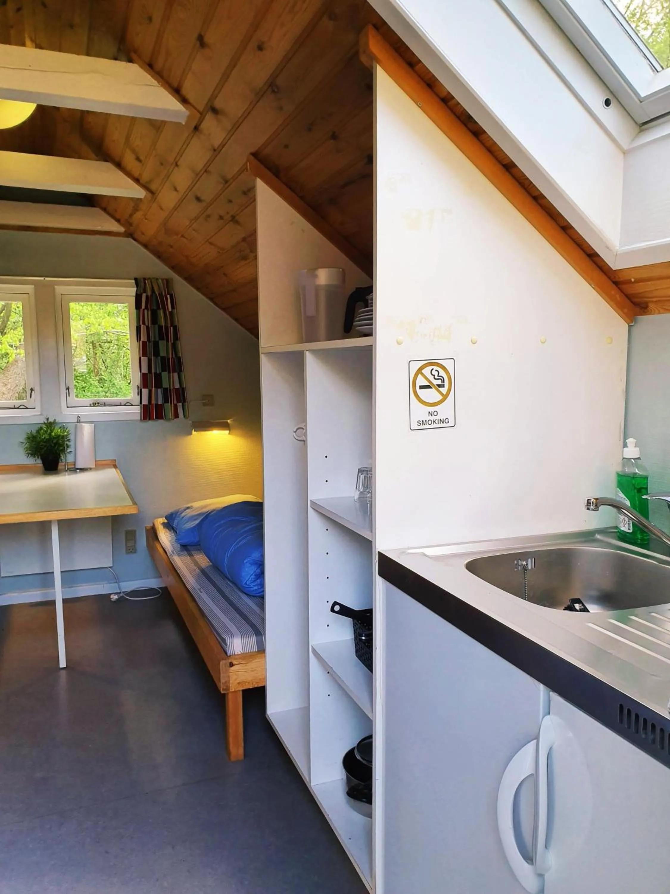 Kitchen or kitchenette, Bed in City Camping Hjørring