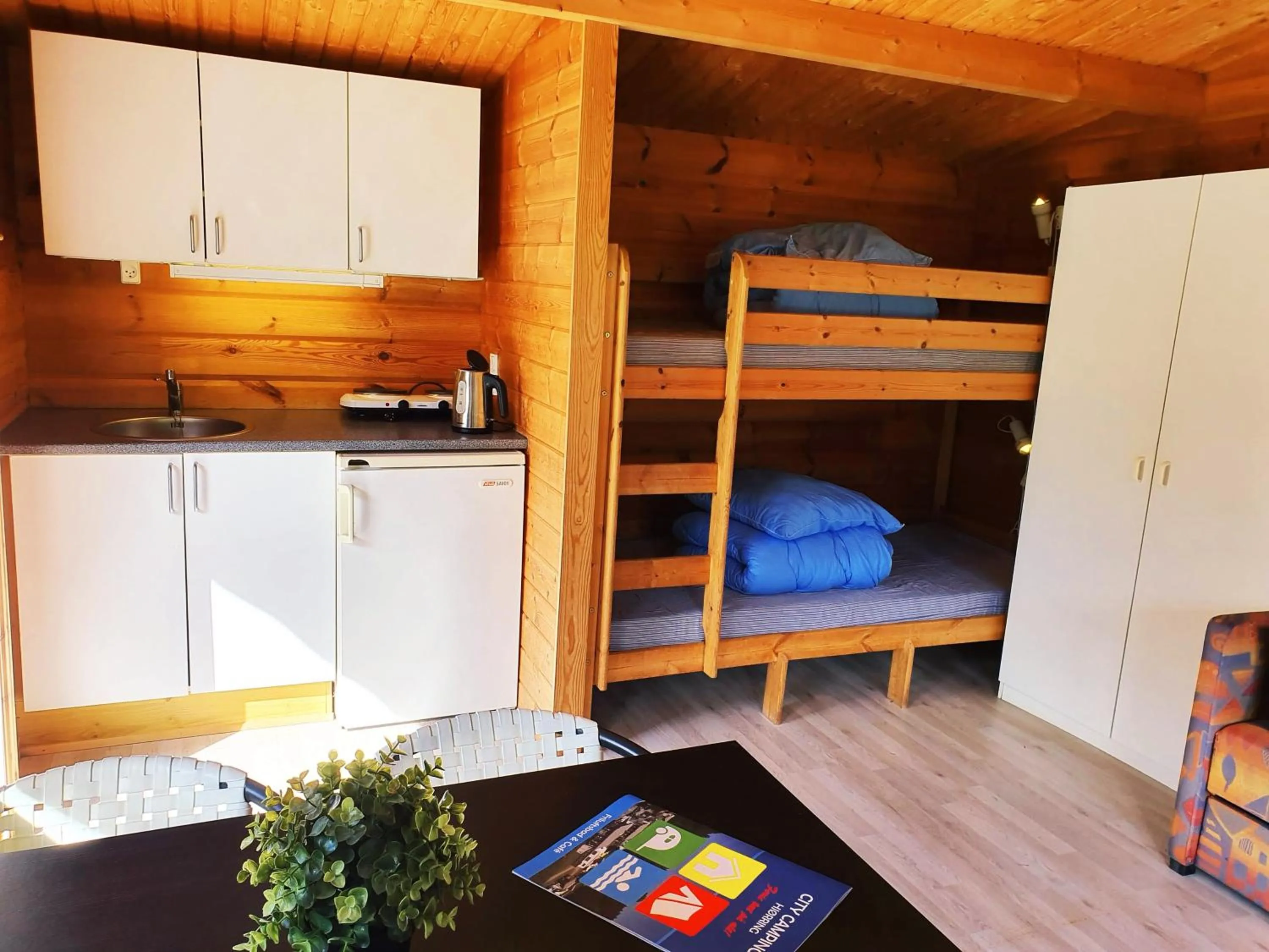 Kitchen or kitchenette, Bed in City Camping Hjørring