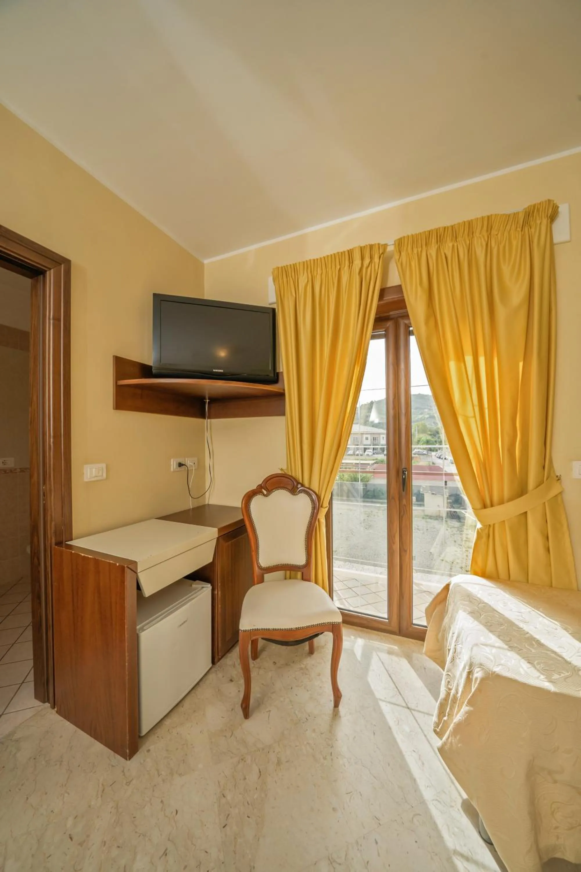 Bedroom, Bed in Hotel Insonnia