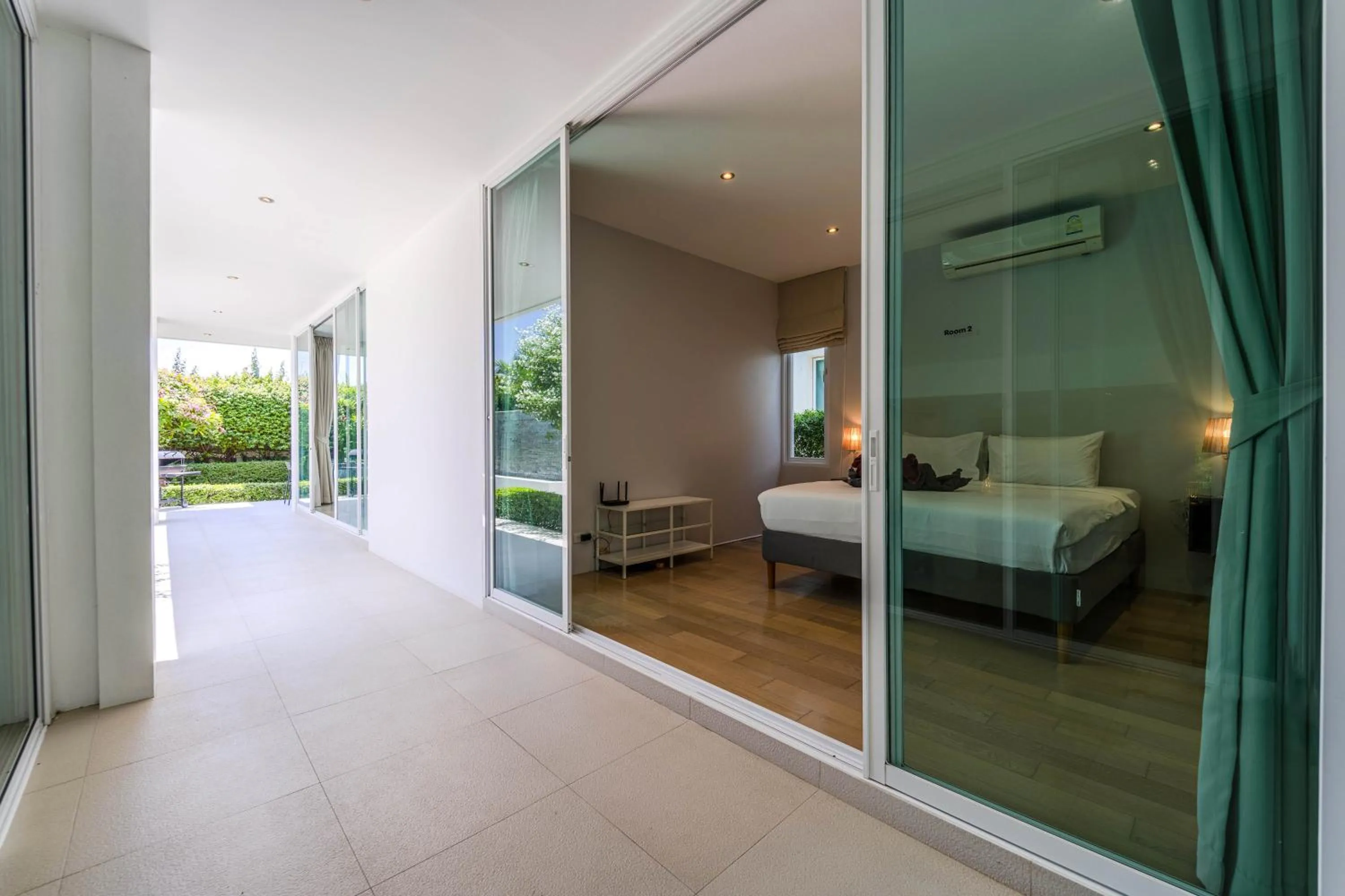 Bed in Phu Montra Villa With Ocean View PM-A4