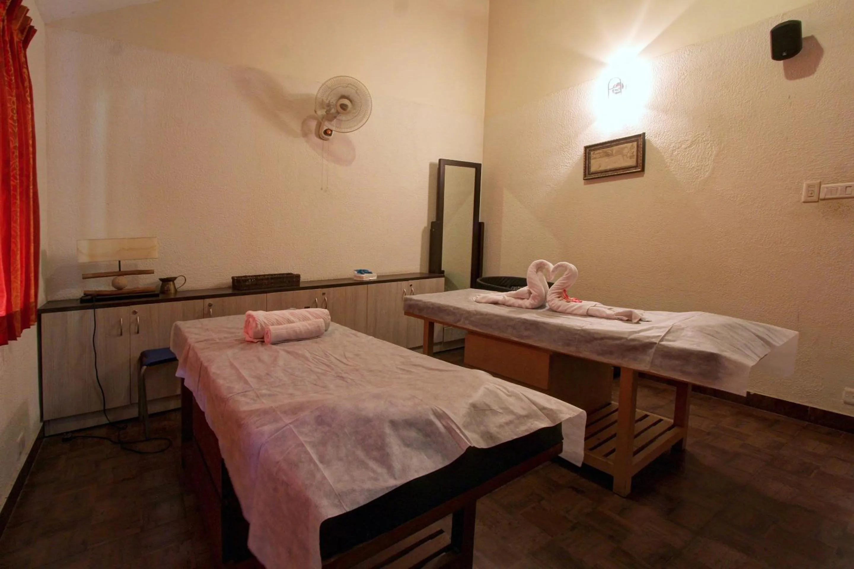 Spa and wellness centre/facilities, Bed in Golden Amoon Resort