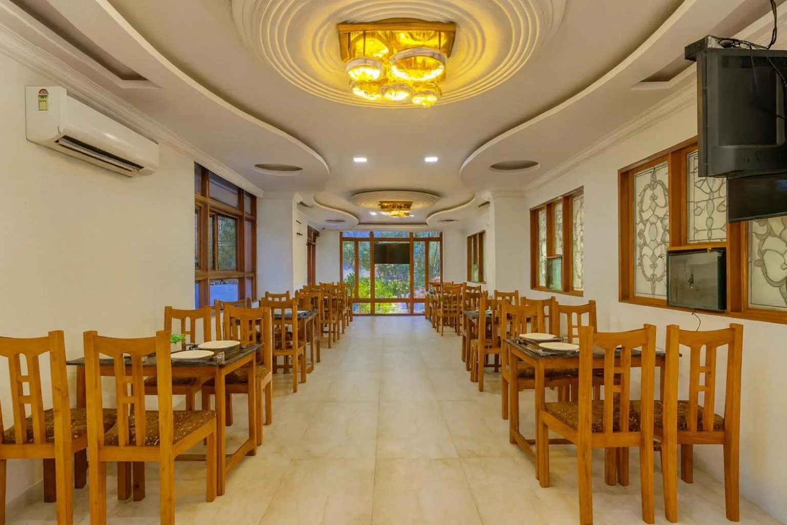 Restaurant/places to eat in Sonikas Leisure