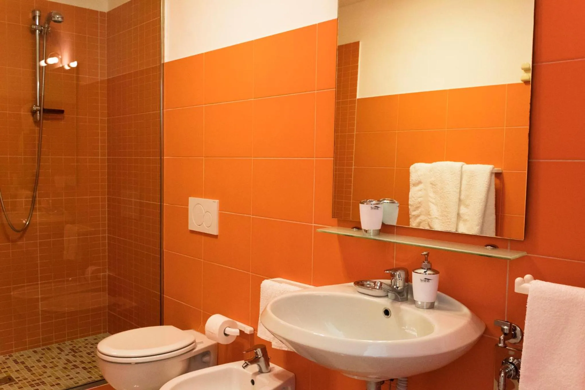 Bathroom in Marigold