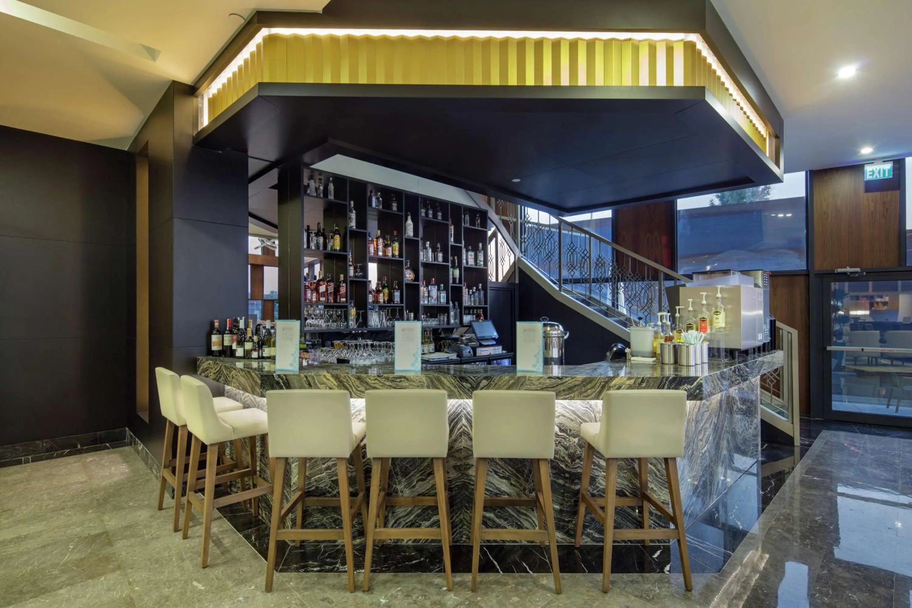 Lounge or bar in Hilton Garden Inn Yalova