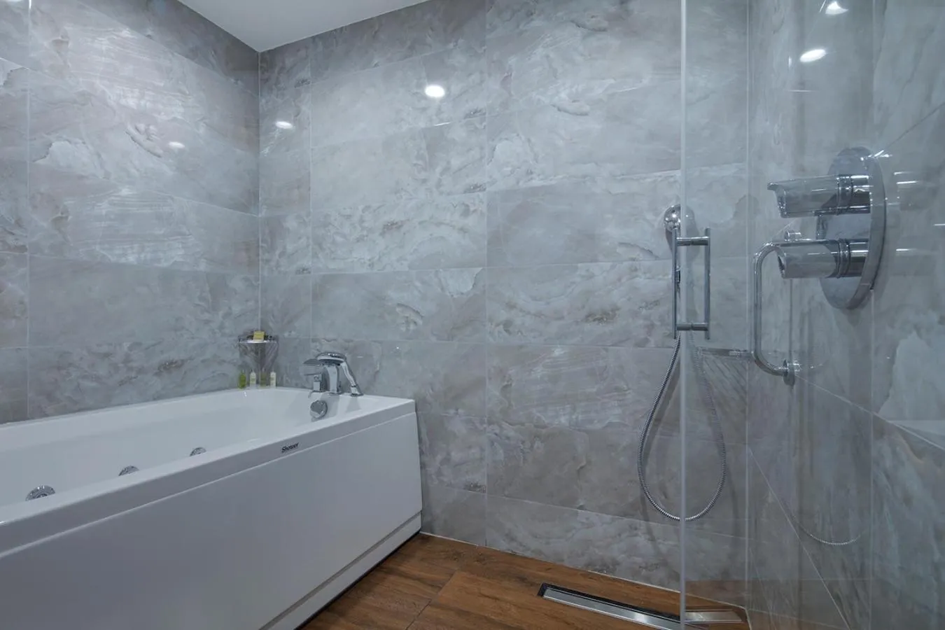 Bathroom in Hilton Garden Inn Yalova