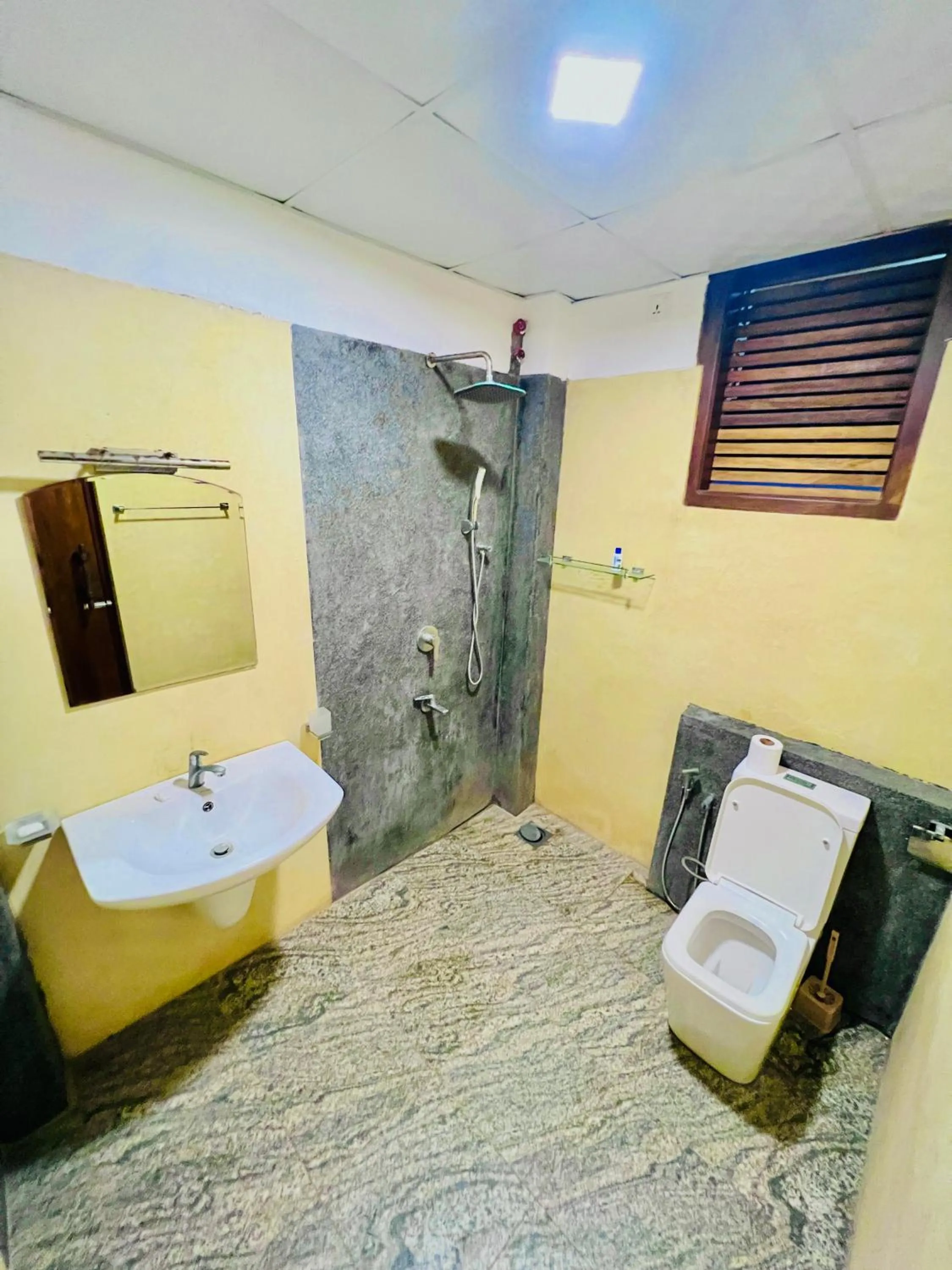 Top Secret Beach Hotel