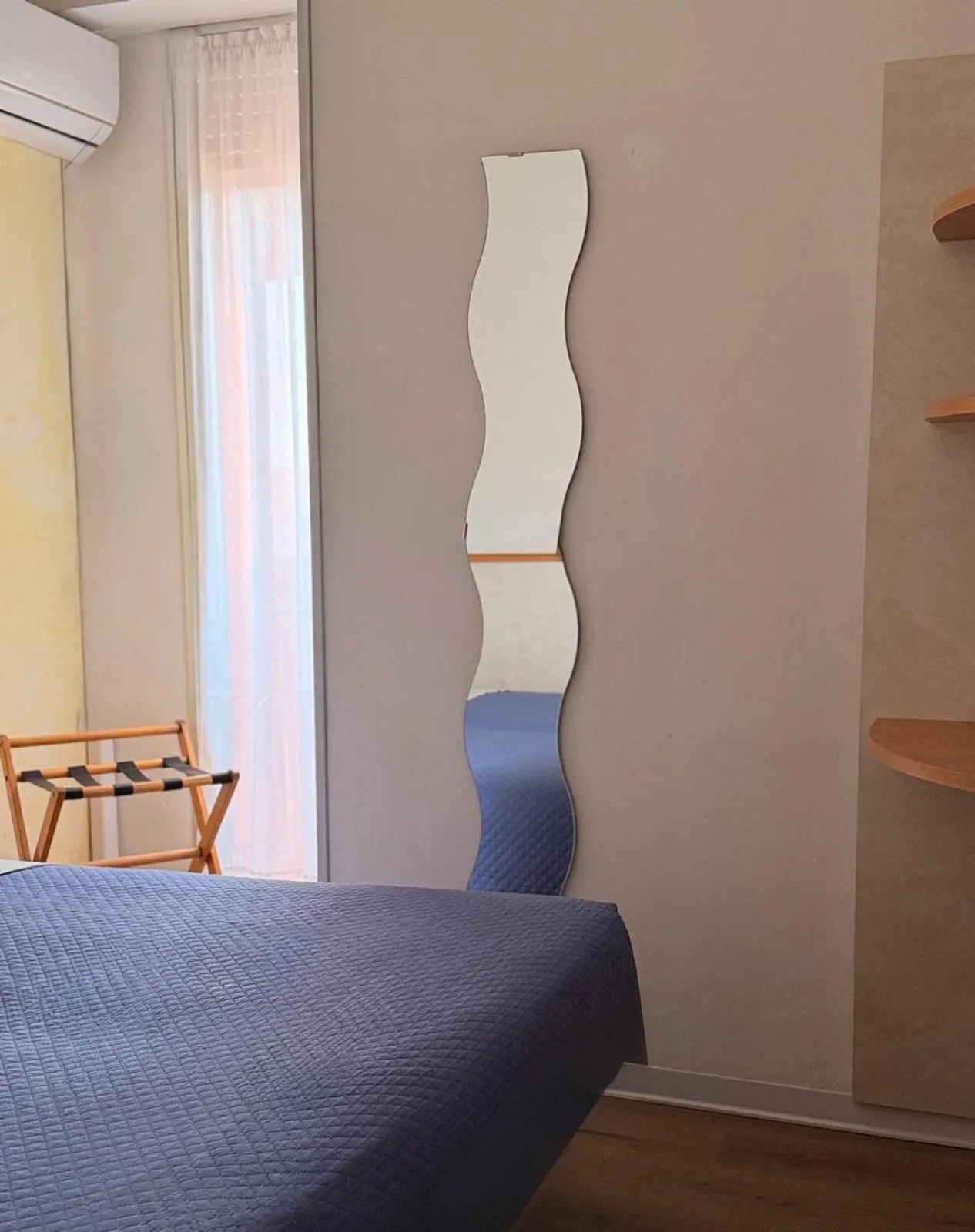 Bed in Hotel Giorgetti Orange