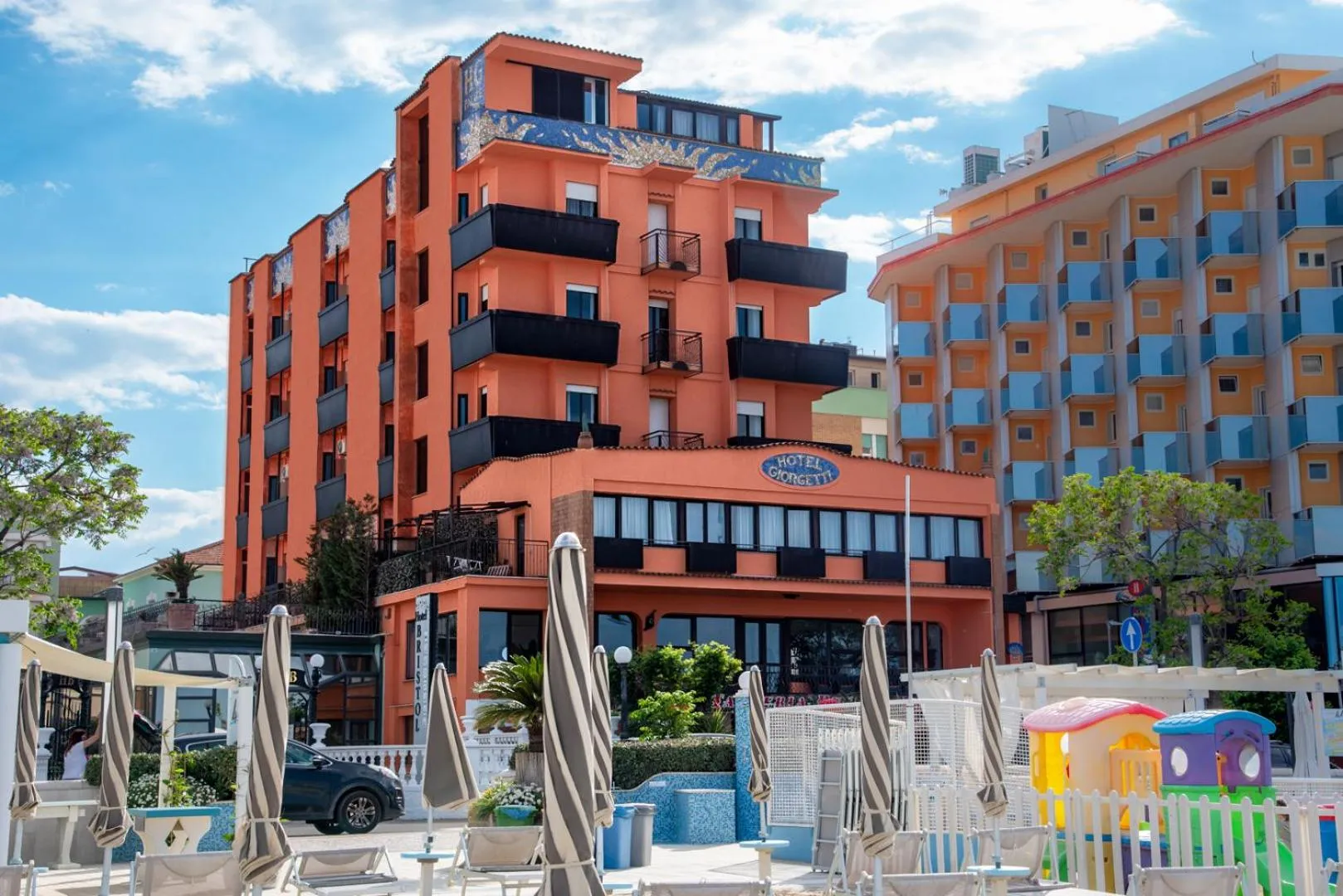 Property building in Hotel Giorgetti Orange