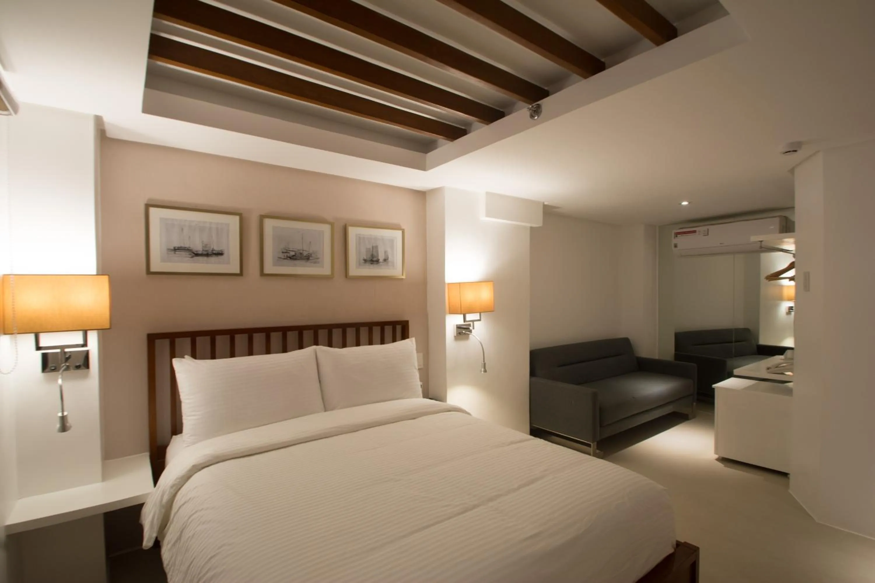 Bedroom, Bed in Signature Boracay Blue