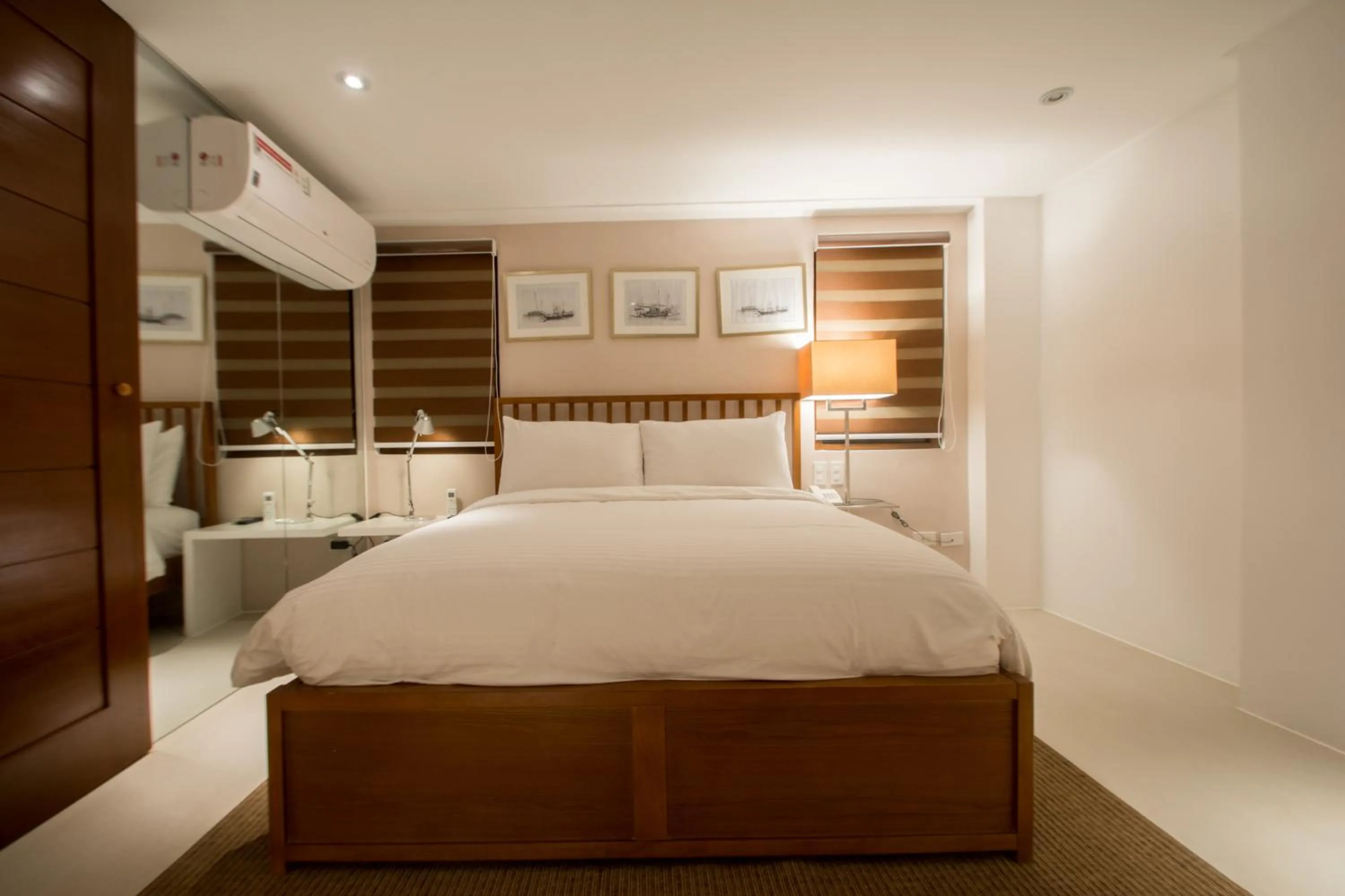 Bedroom, Bed in Signature Boracay Blue