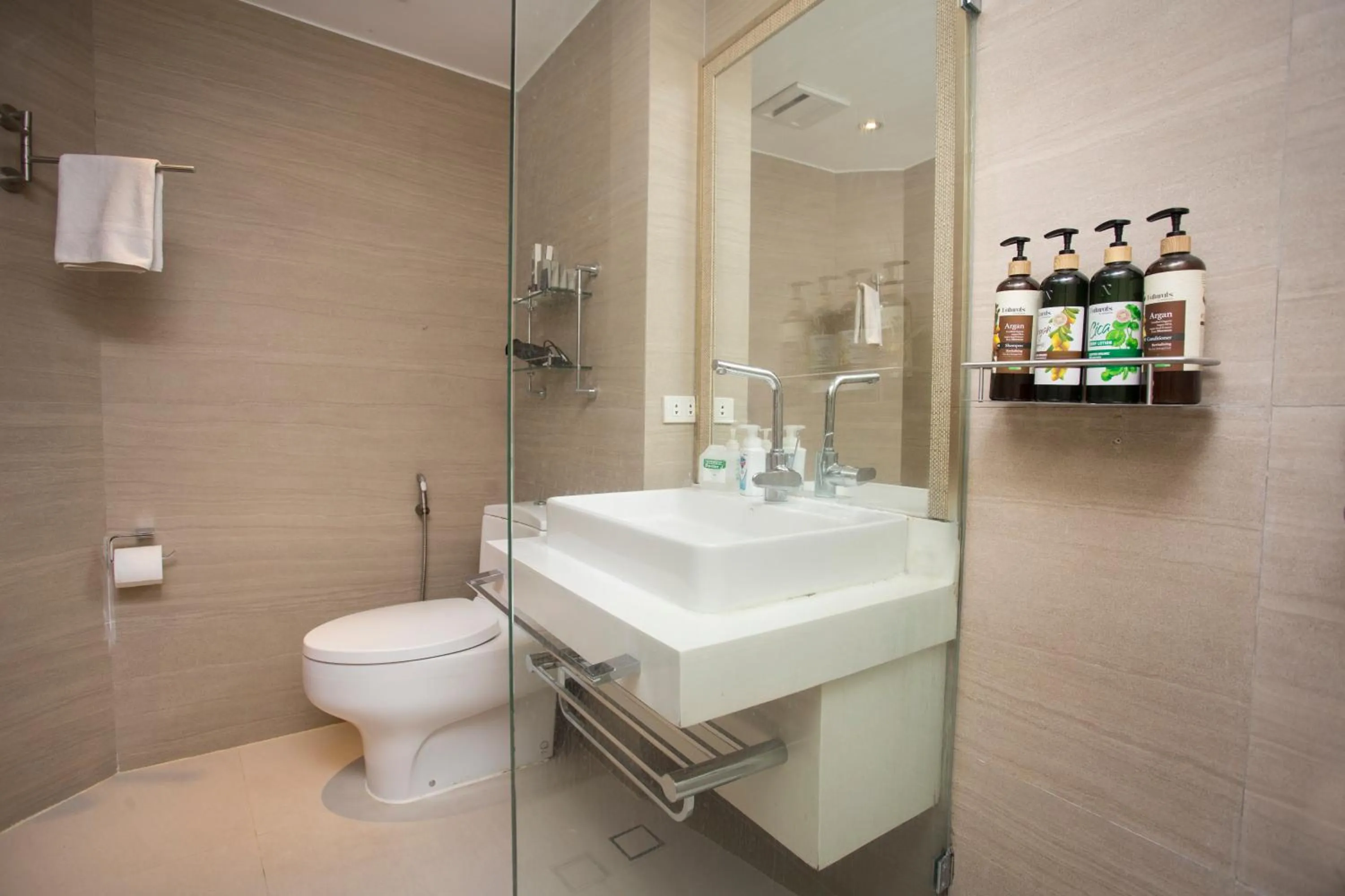 Toilet in Signature Boracay Blue