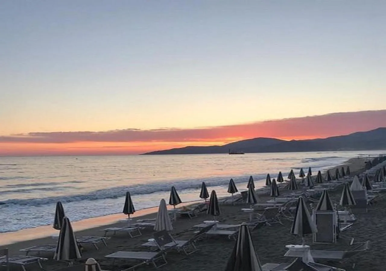 Restaurant/places to eat in Hotel Venere