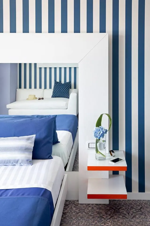 Spring, Bed in Villa Aragonese Rooms