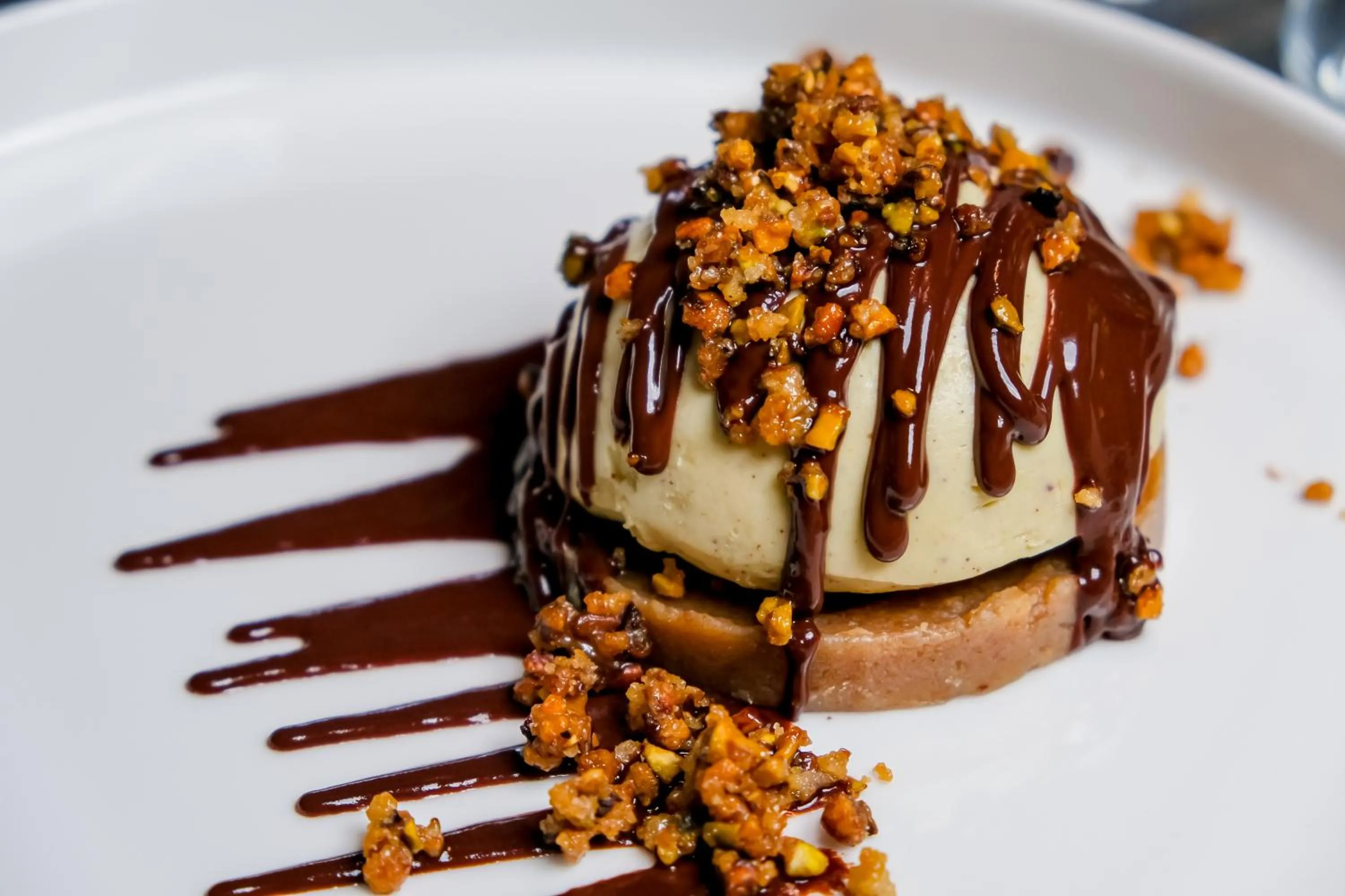 Restaurant/places to eat in Villa Aragonese Rooms