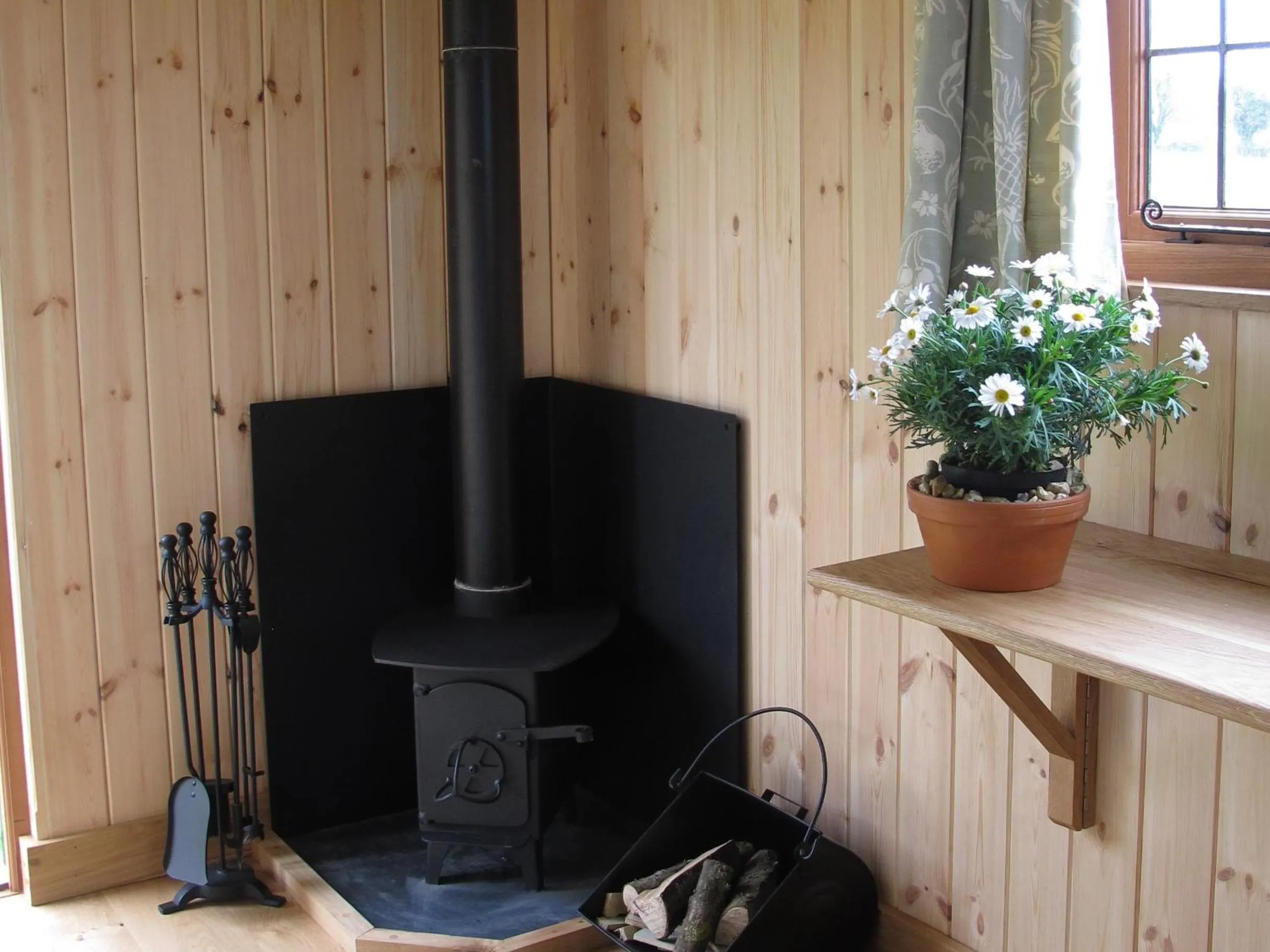 Bedroom in Marshwood Farm B&B and Shepherds Hut