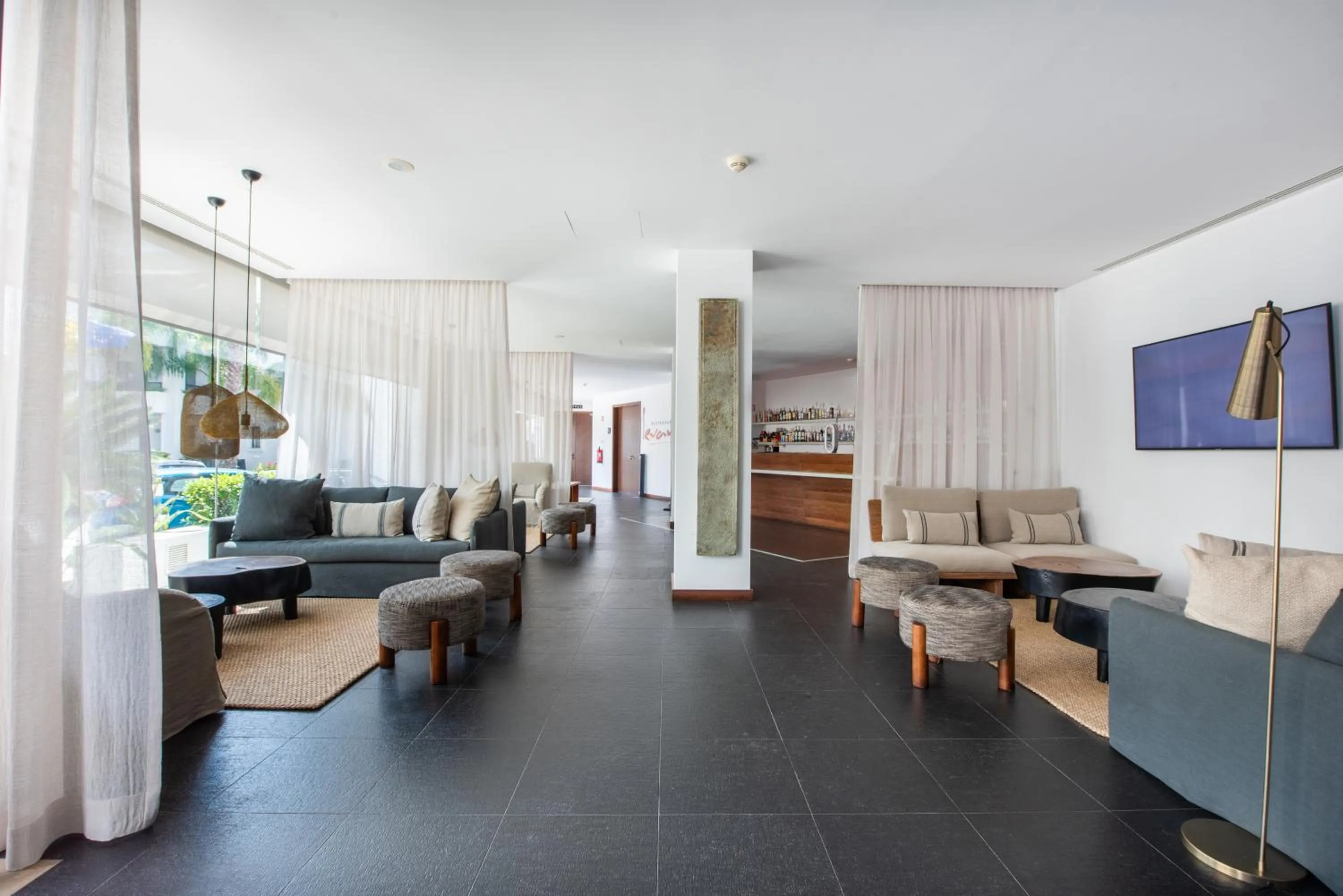 Lounge or bar in Belmar Spa & Beach Resort