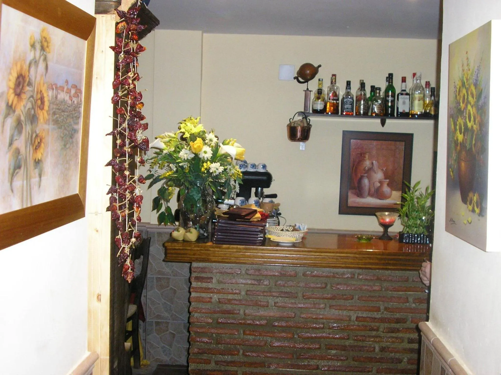 Restaurant/places to eat in Hospederia V Centenario