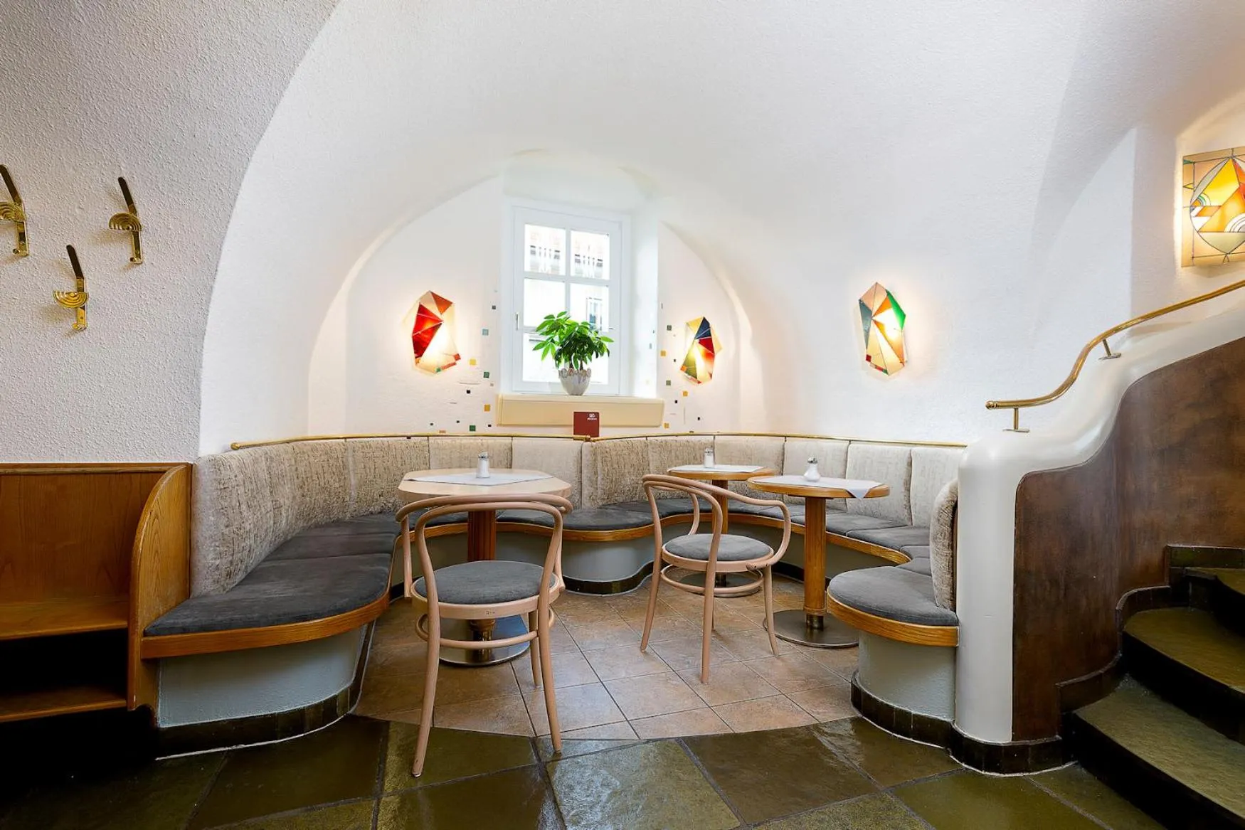 Restaurant/places to eat in Hotel-Restaurant-Café Krainer