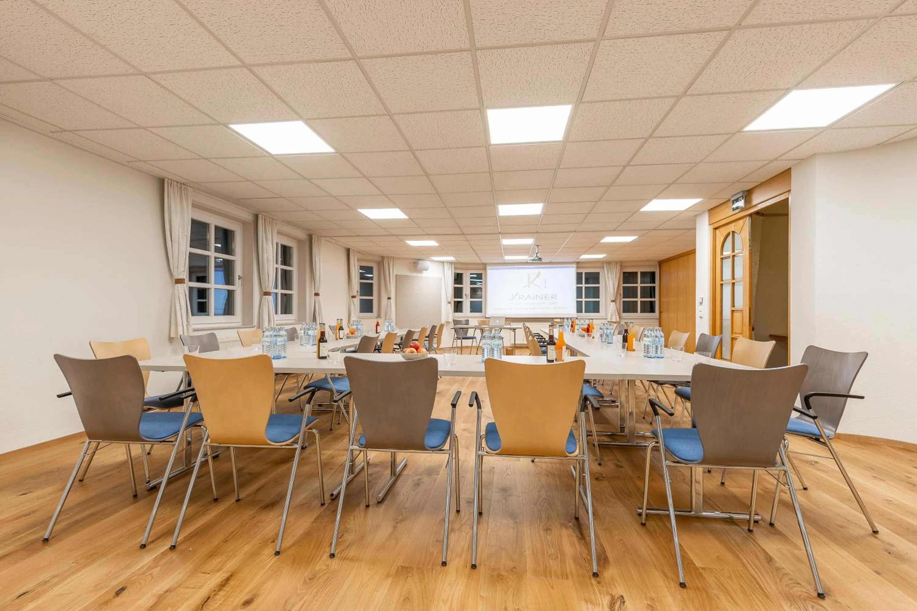 Business facilities in Hotel-Restaurant-Café Krainer