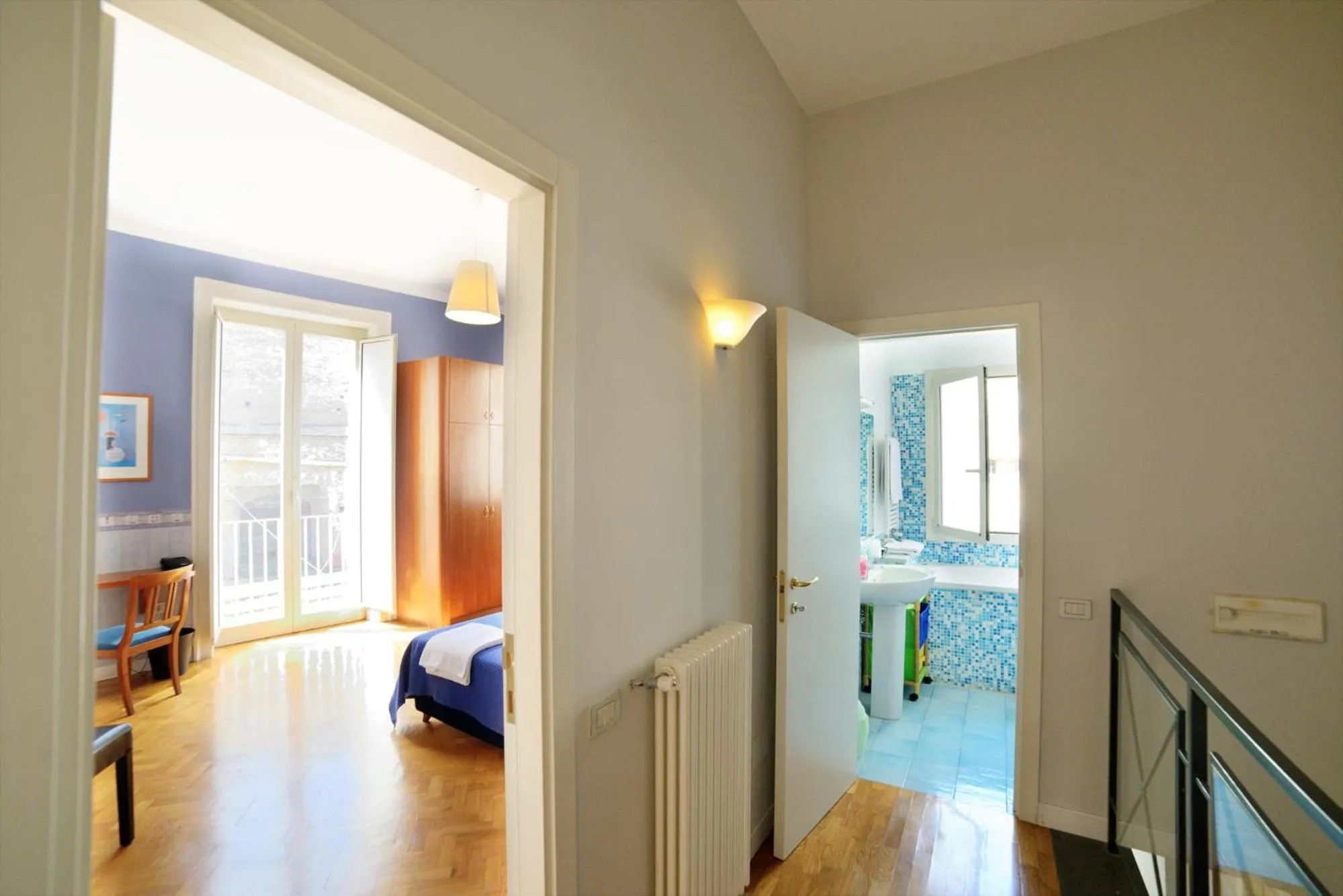 Bed in Spaccanapoli Comfort Suites