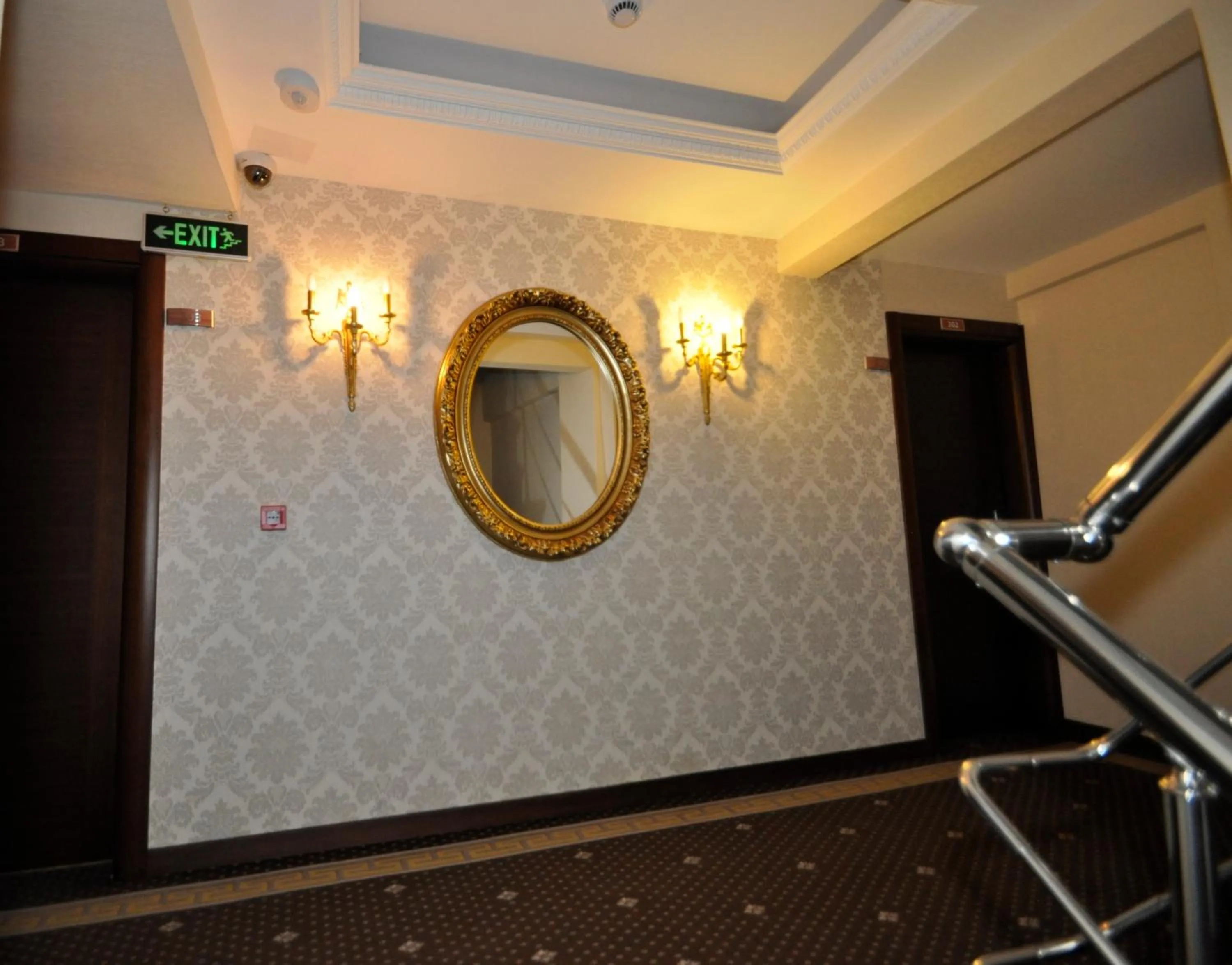 Bed, Bathroom in Salinas Istanbul Hotel