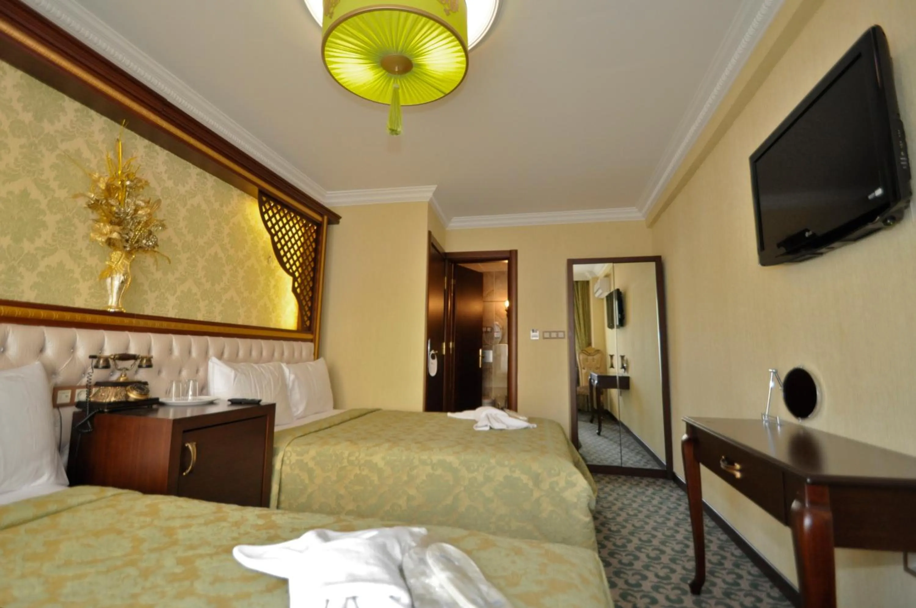 Decorative detail, TV/Entertainment Center in Salinas Istanbul Hotel