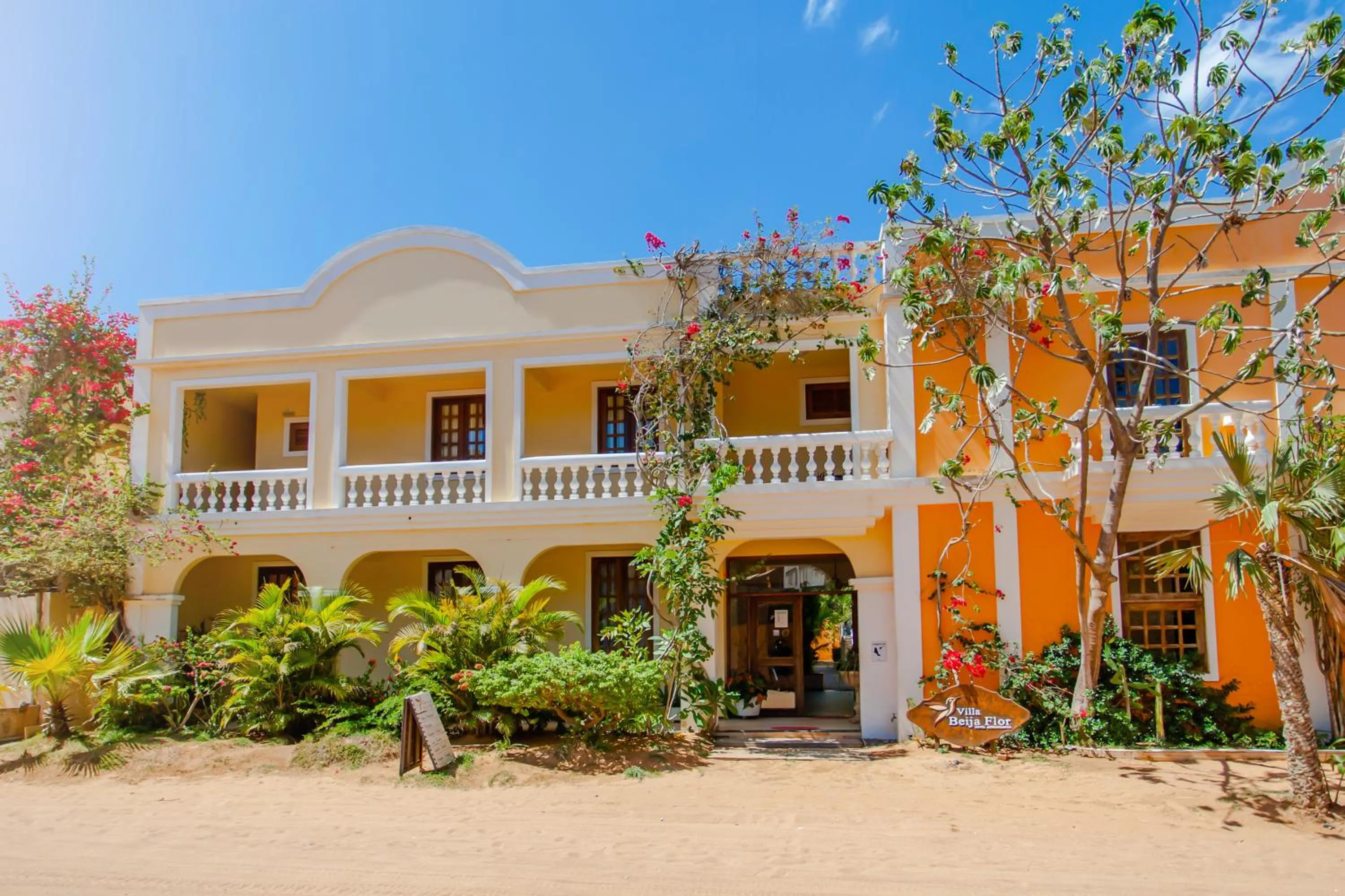 Property building in Hotel Villa Beija Flor