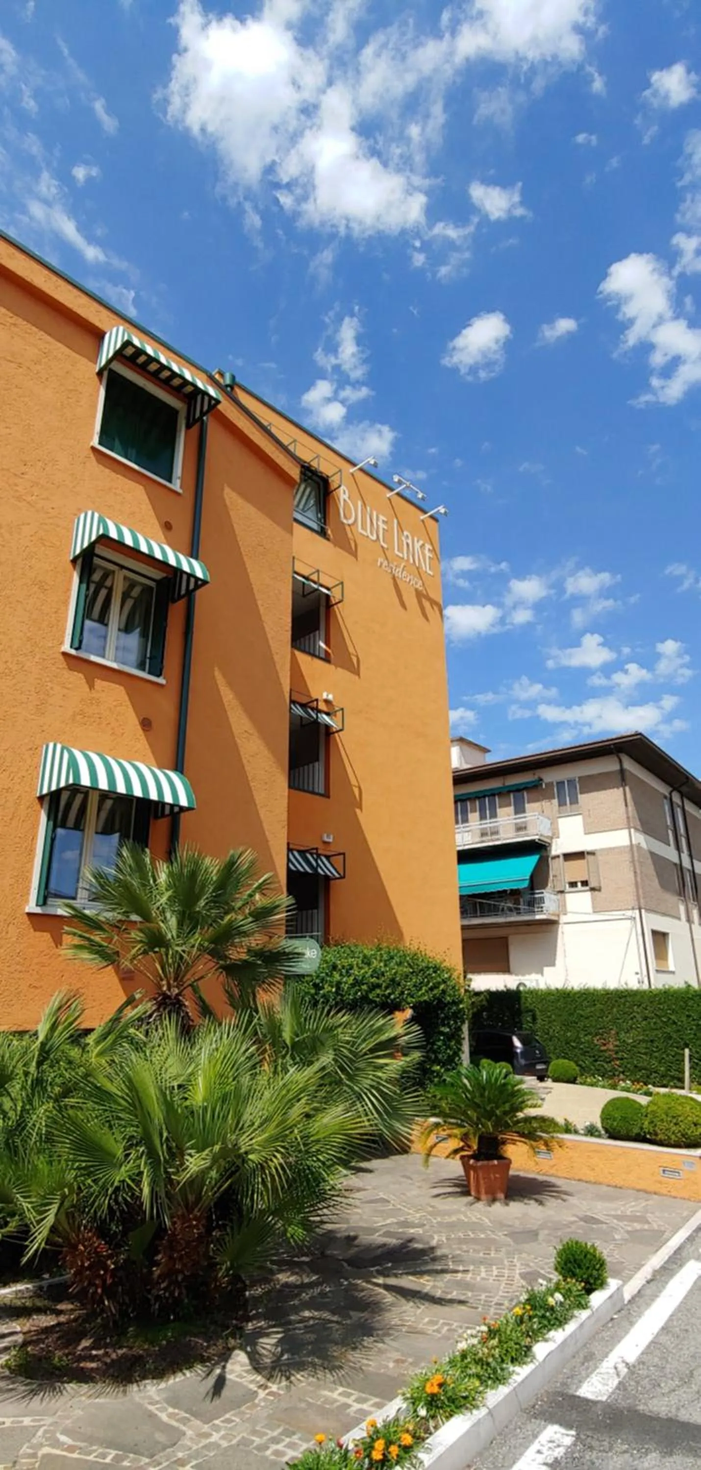 Property building in Blue Lake Residence - Bardolino