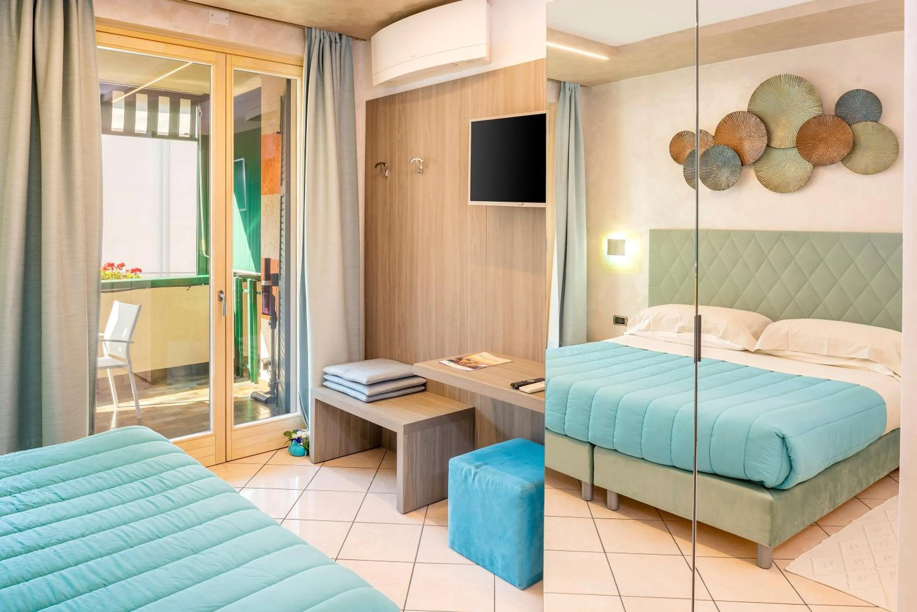 Bed in Blue Lake Residence - Bardolino