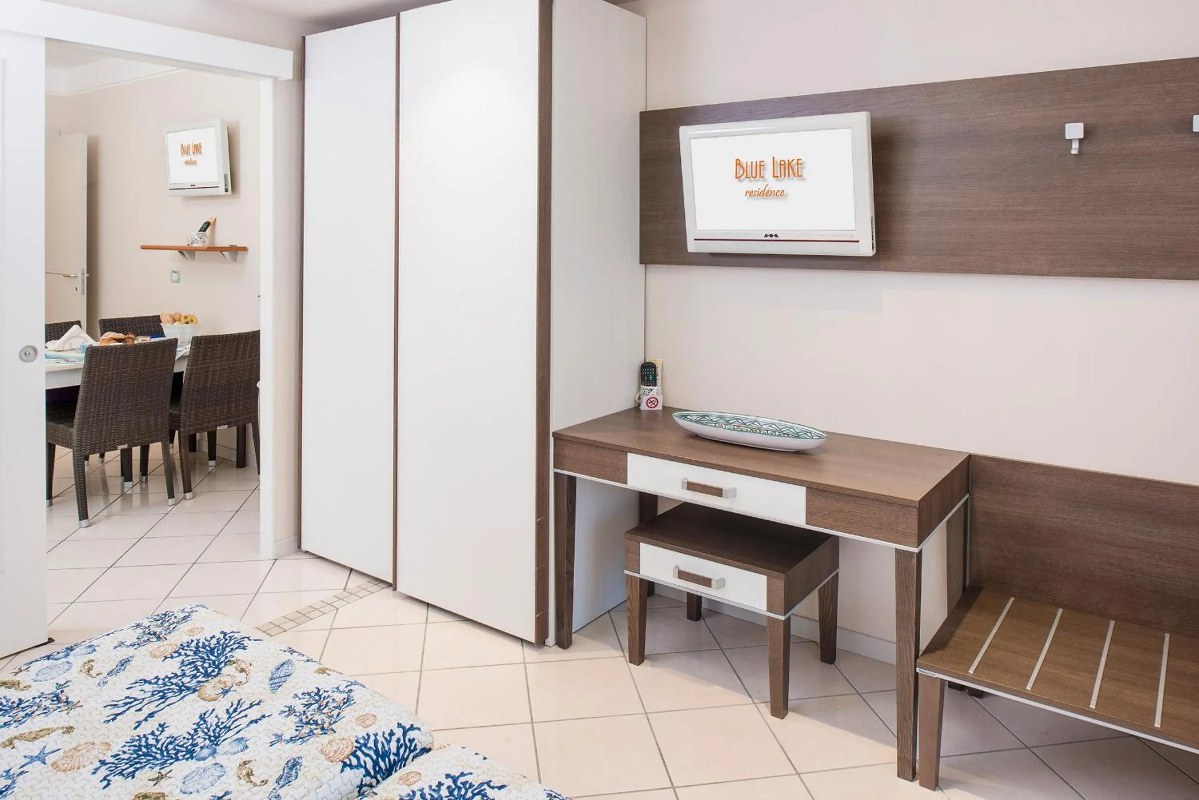 TV and multimedia in Blue Lake Residence - Bardolino