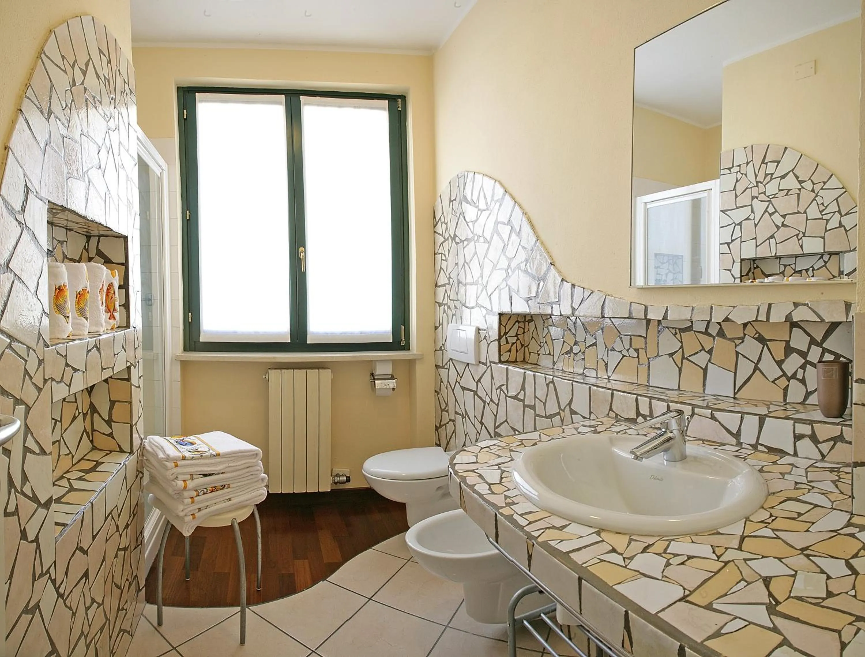 Toilet in Blue Lake Residence - Bardolino