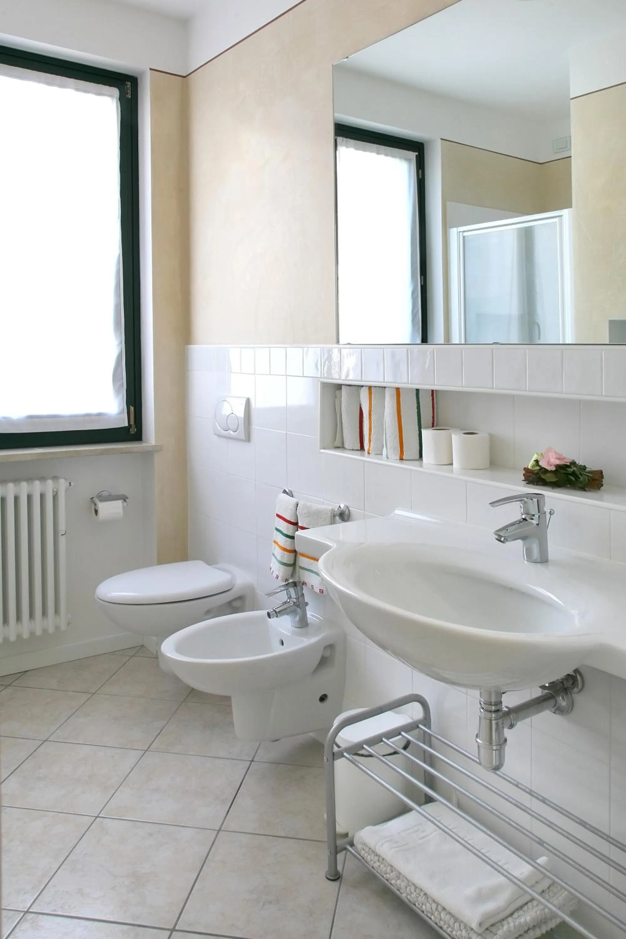 Toilet in Blue Lake Residence - Bardolino