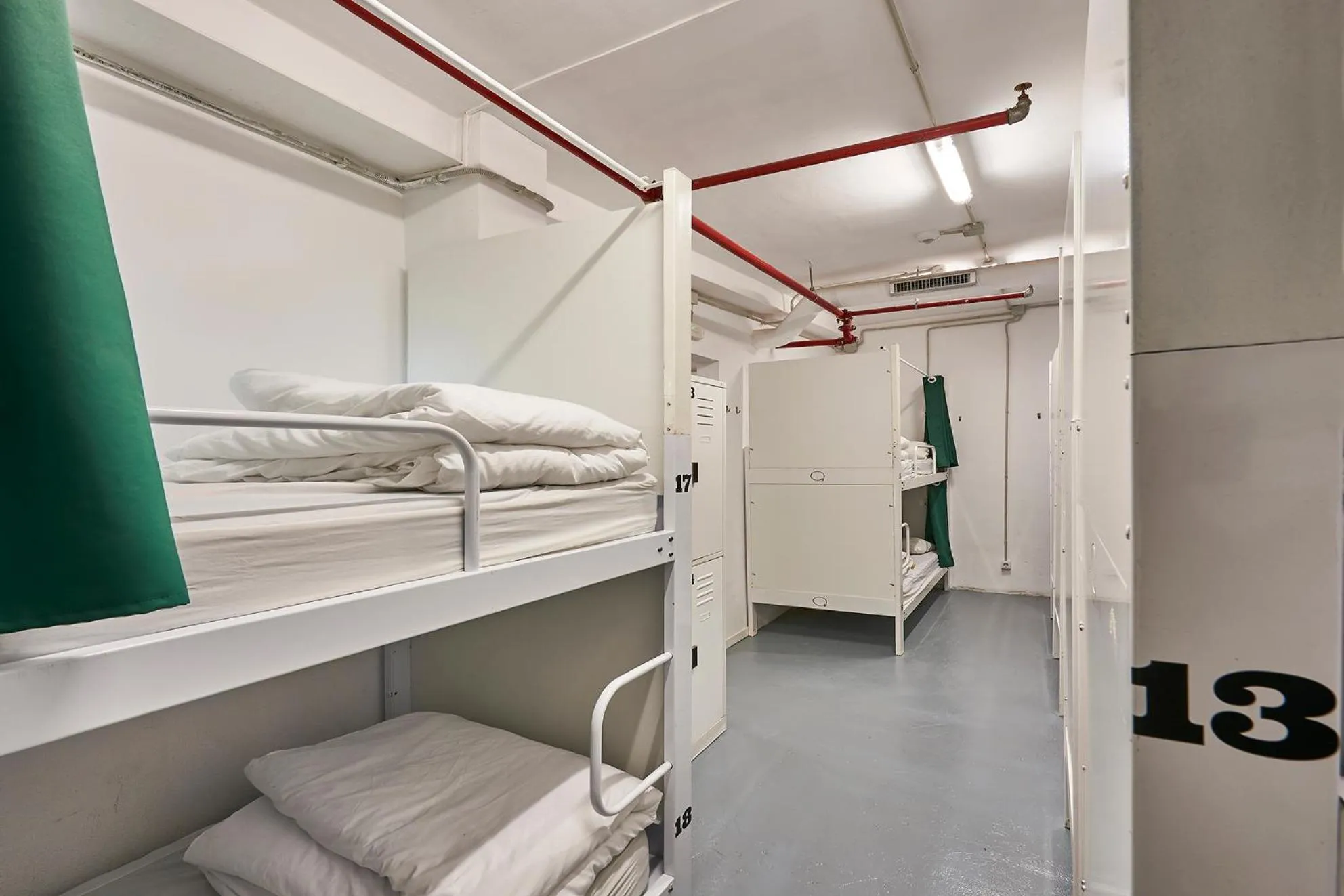 Decorative detail in Hola Hostal Collblanc