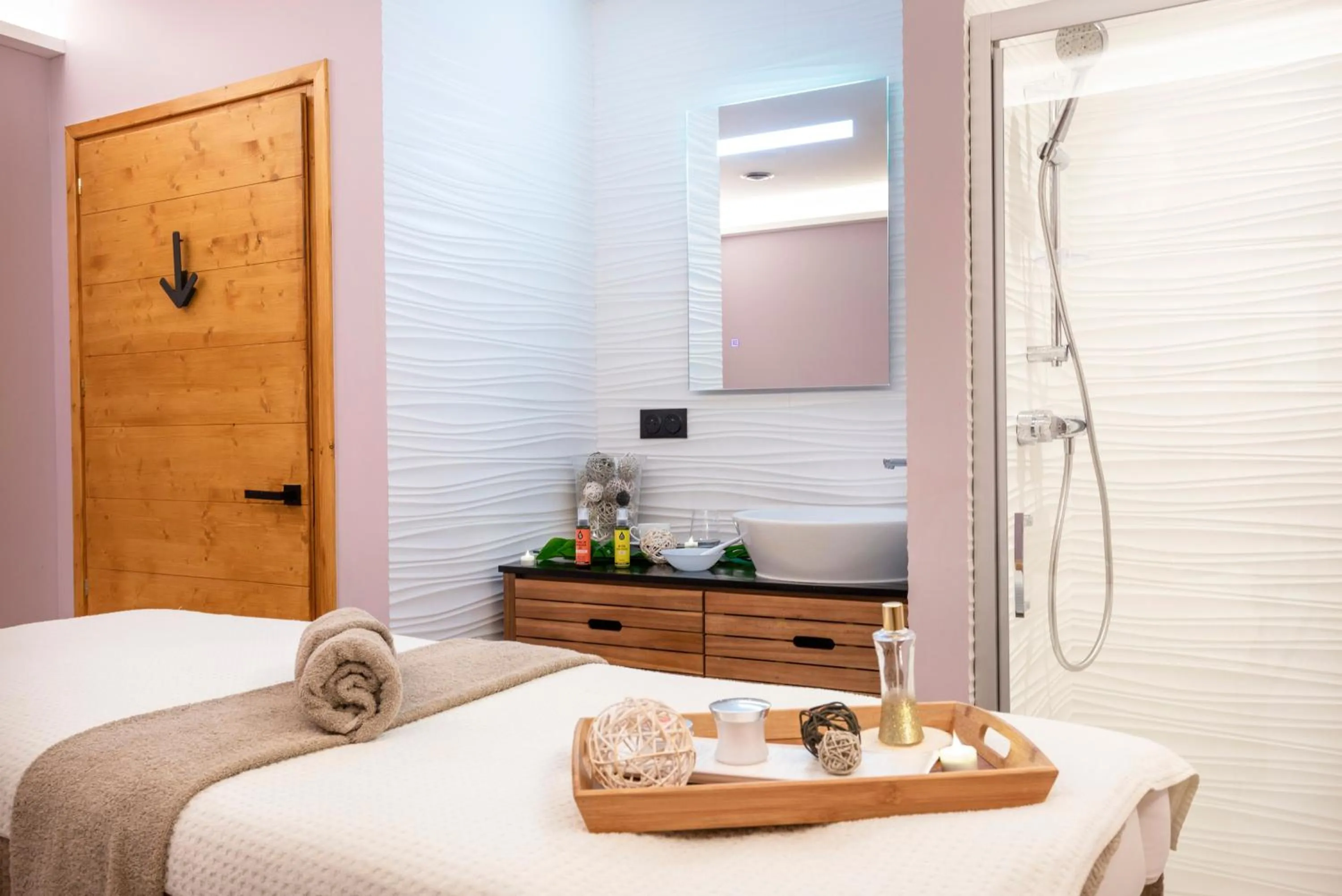 Massage, Bed in Résidence Club MMV L'Altaviva