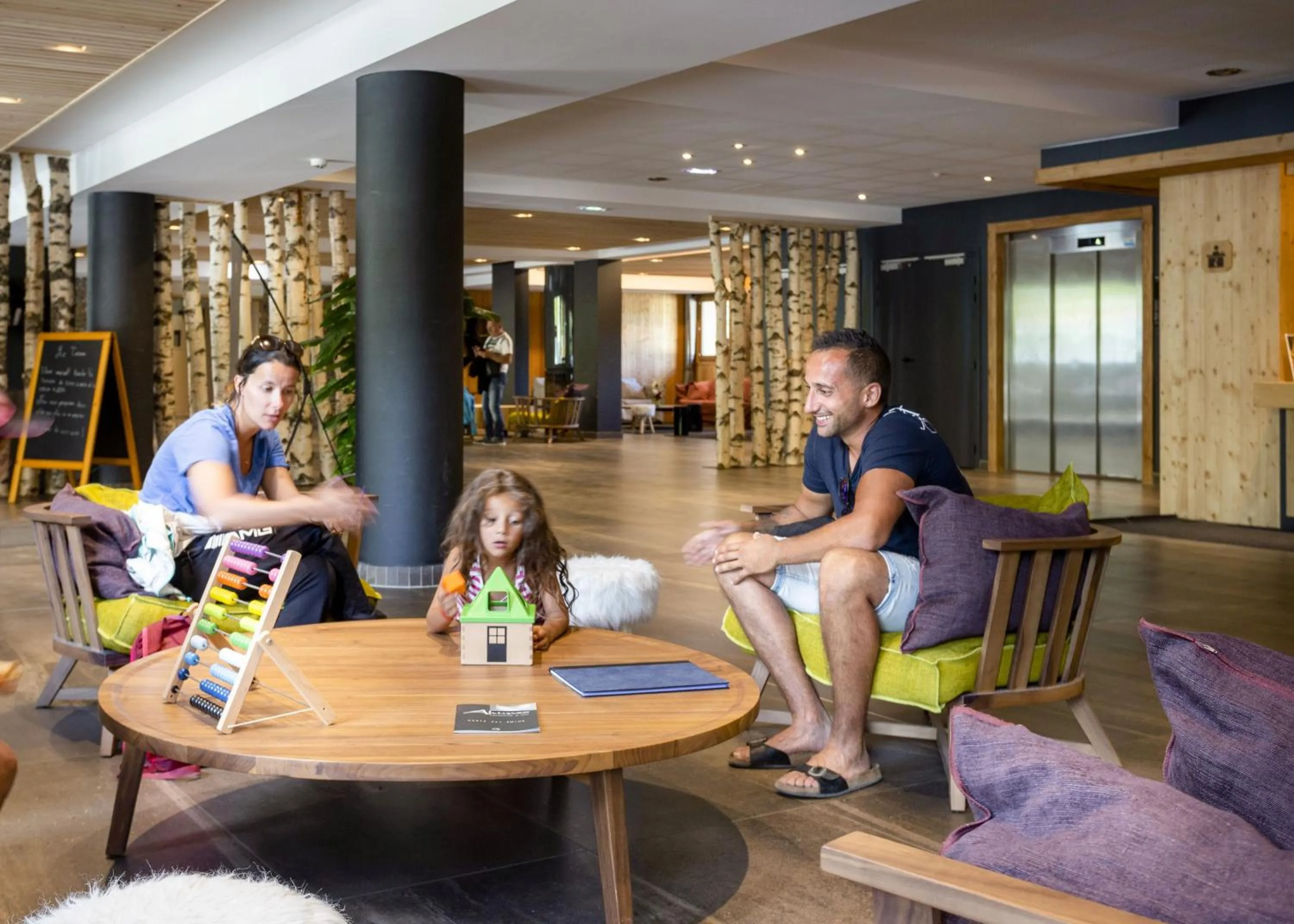 children in Résidence Club MMV L'Altaviva