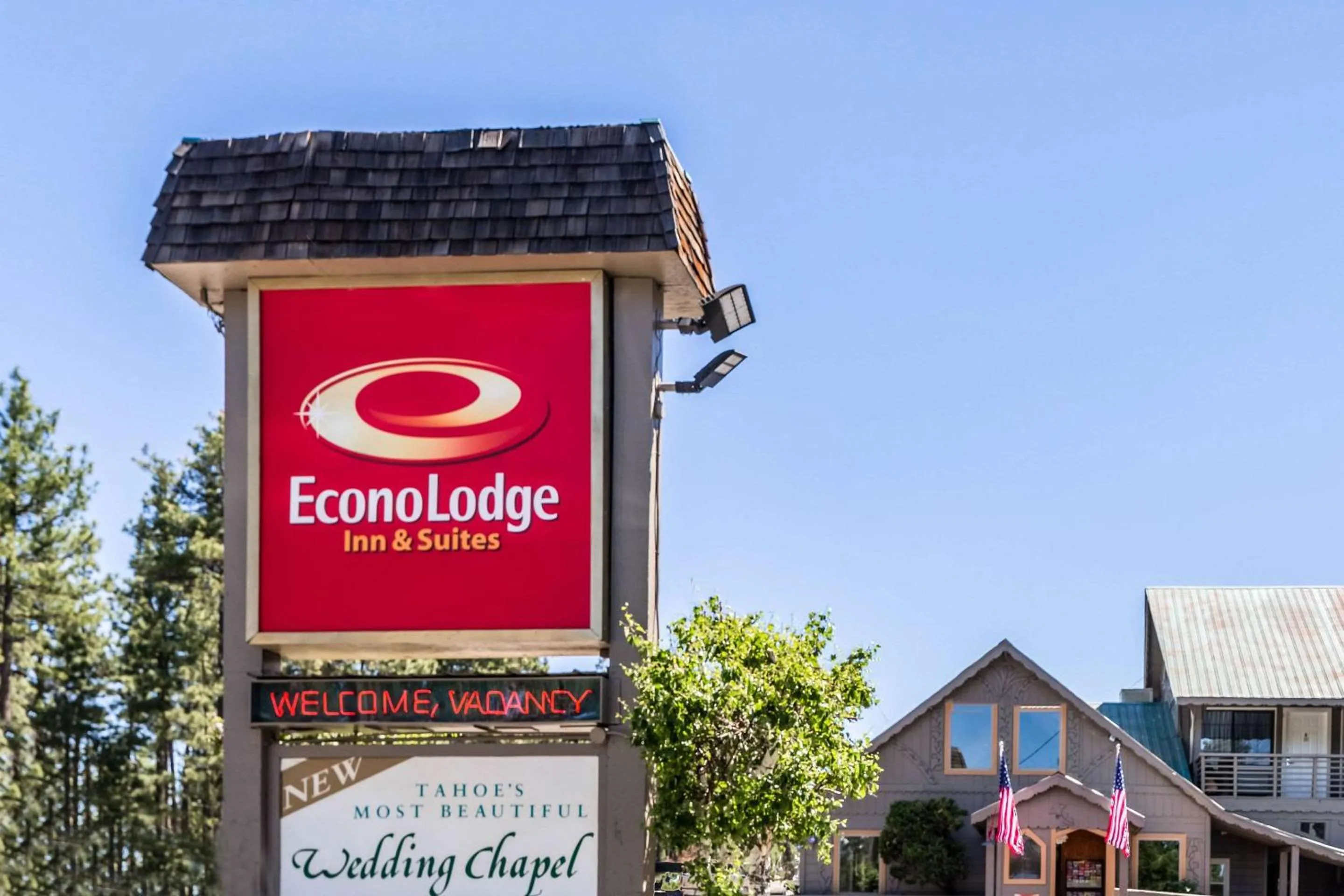 Property building in Econo Lodge Inn & Suites Heavenly Village Area
