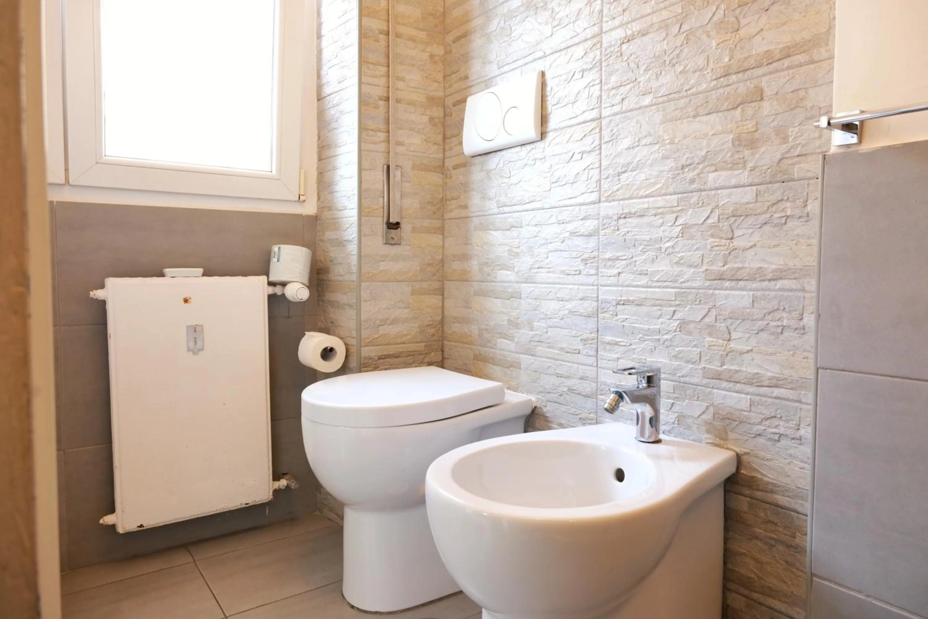 Vatican Central Suites