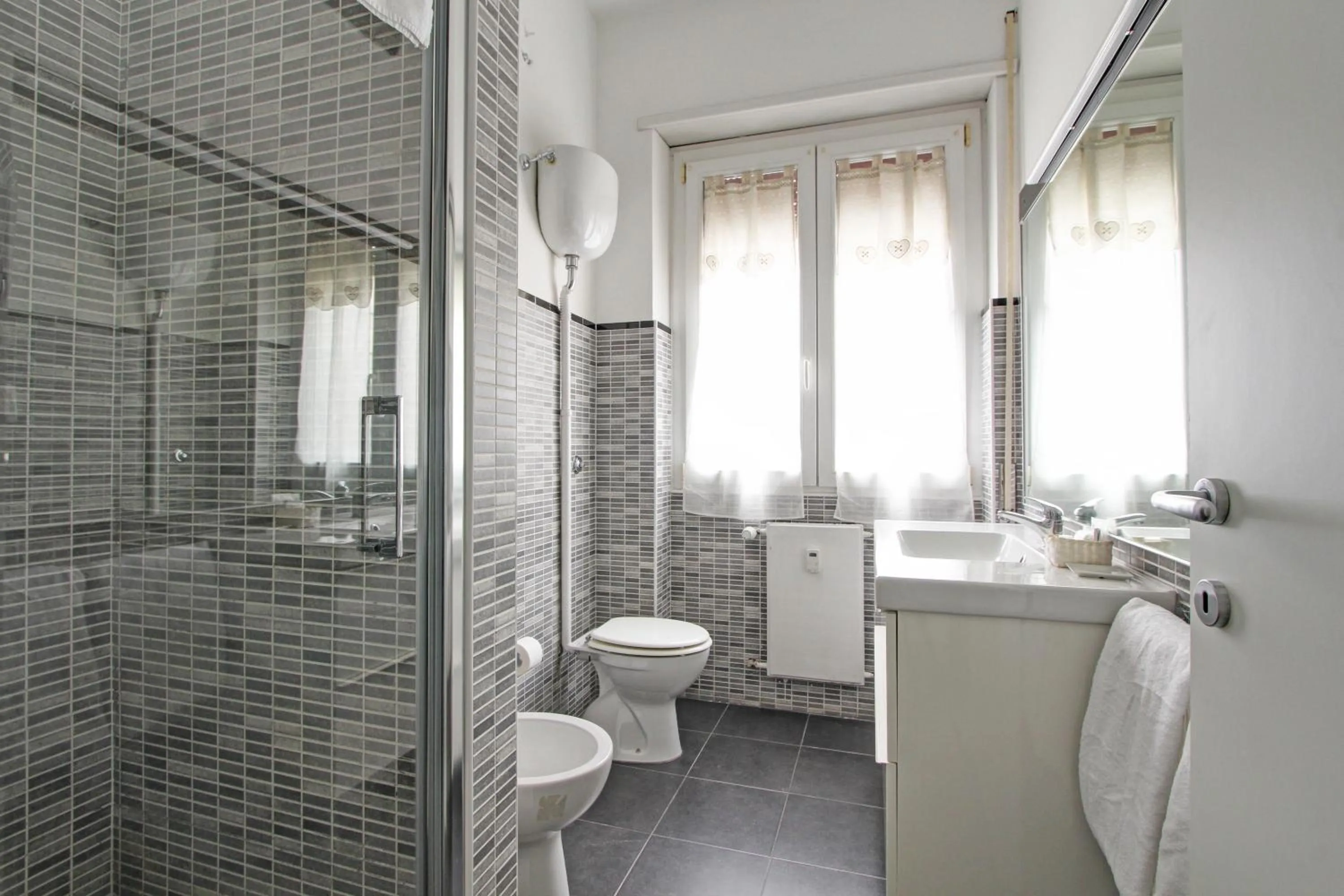 Vatican Central Suites