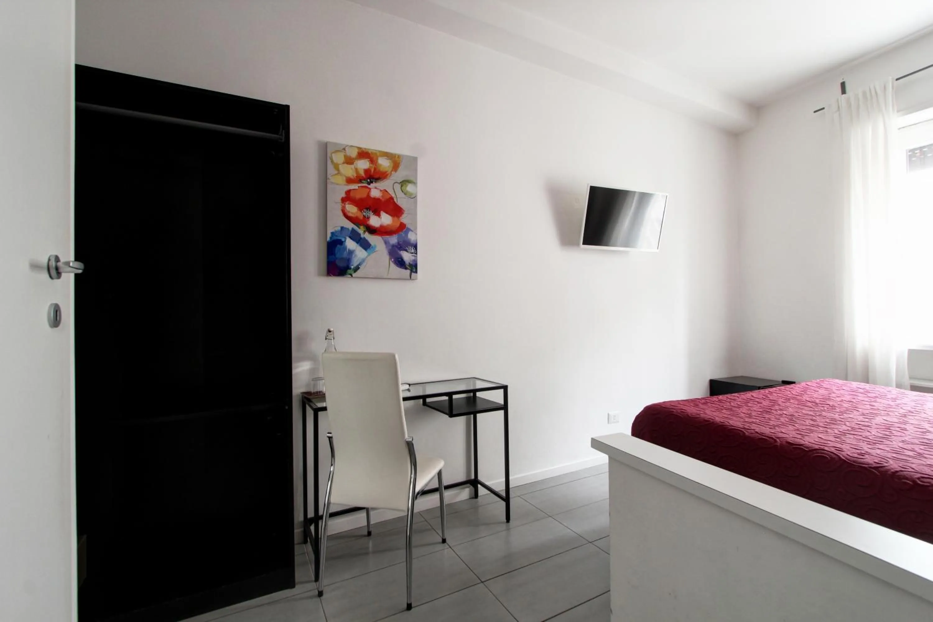 Bed in Vatican Central Suites