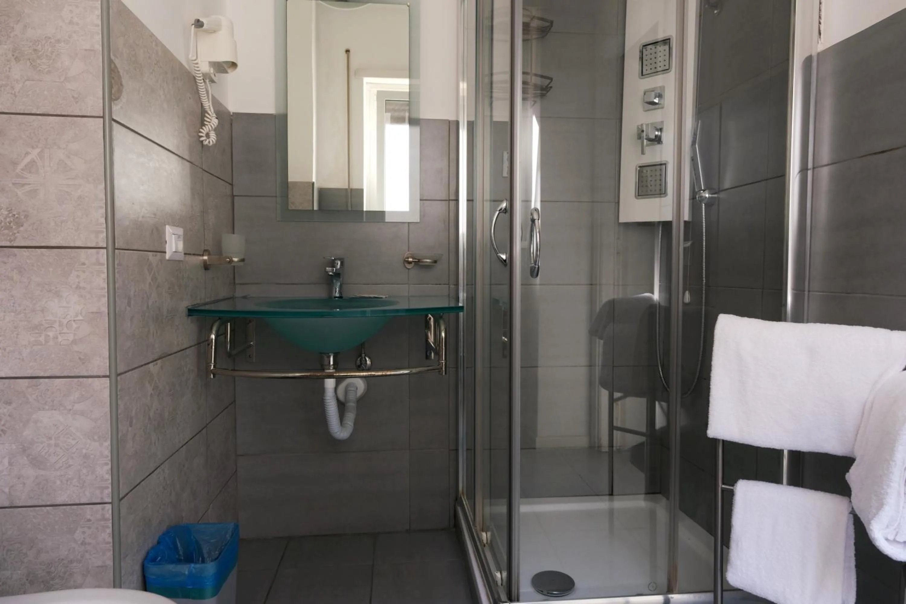 Vatican Central Suites