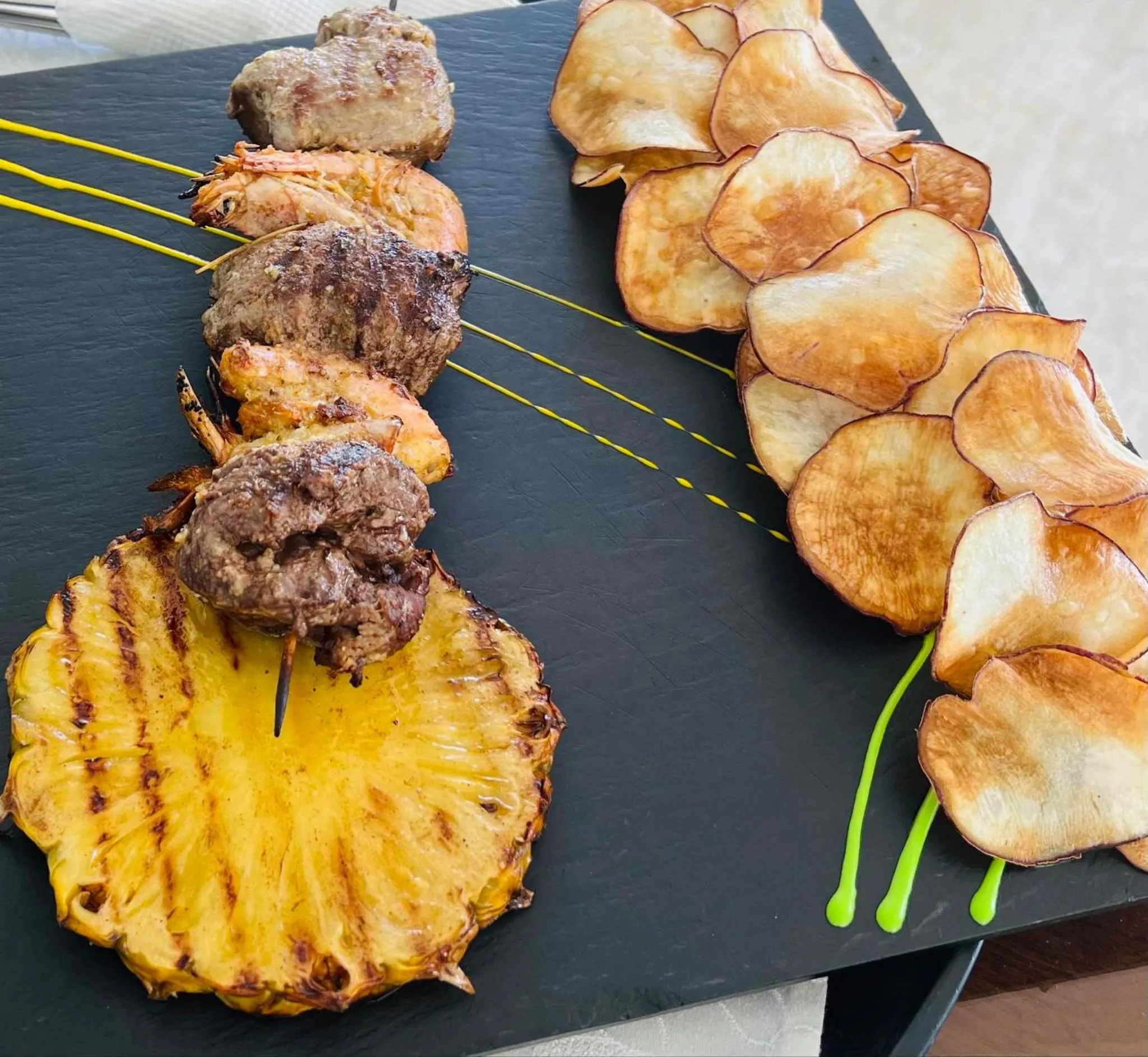 Restaurant/places to eat in Blue Marlin Hotel