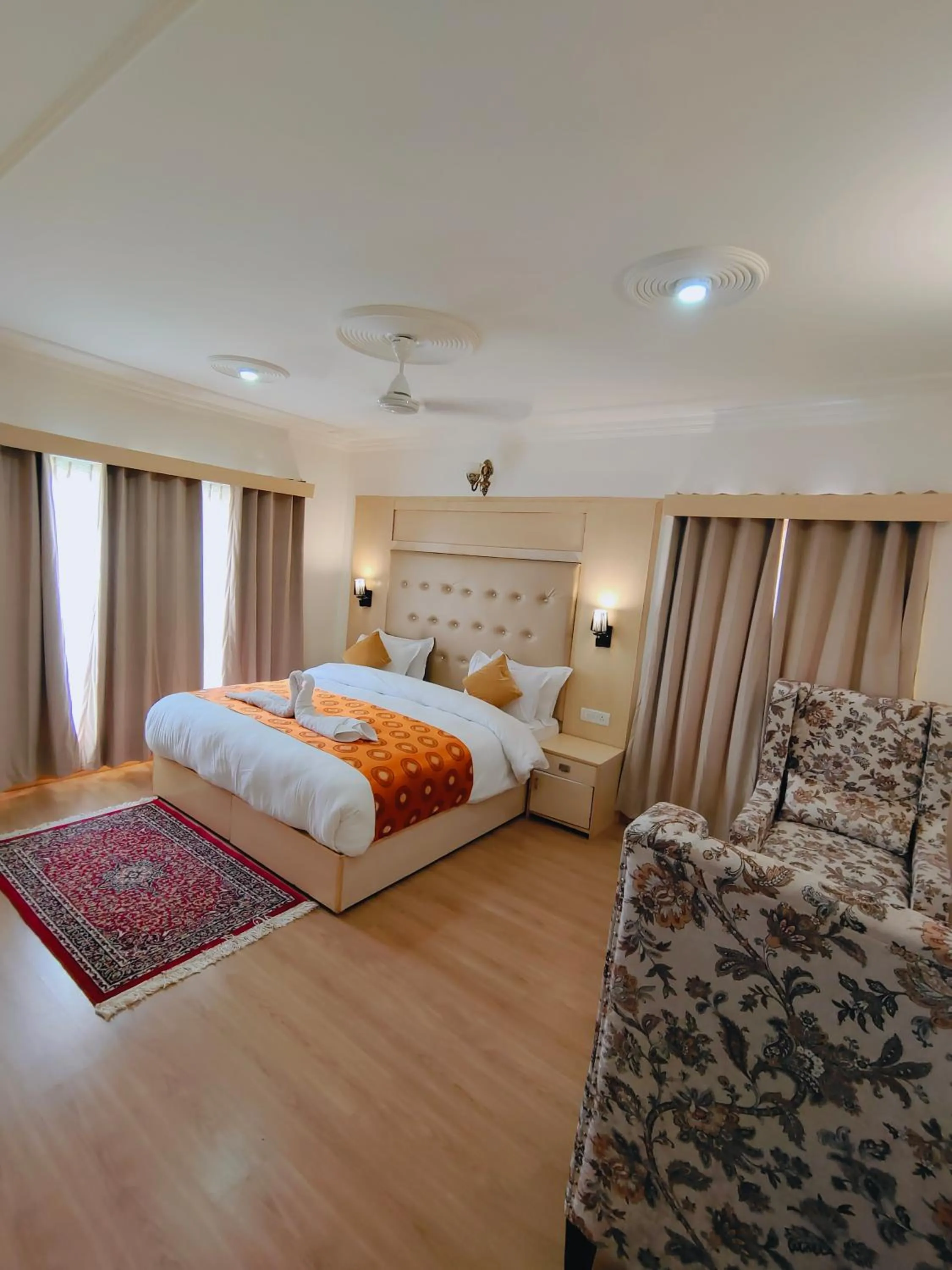 Bed in Sangaylay palace