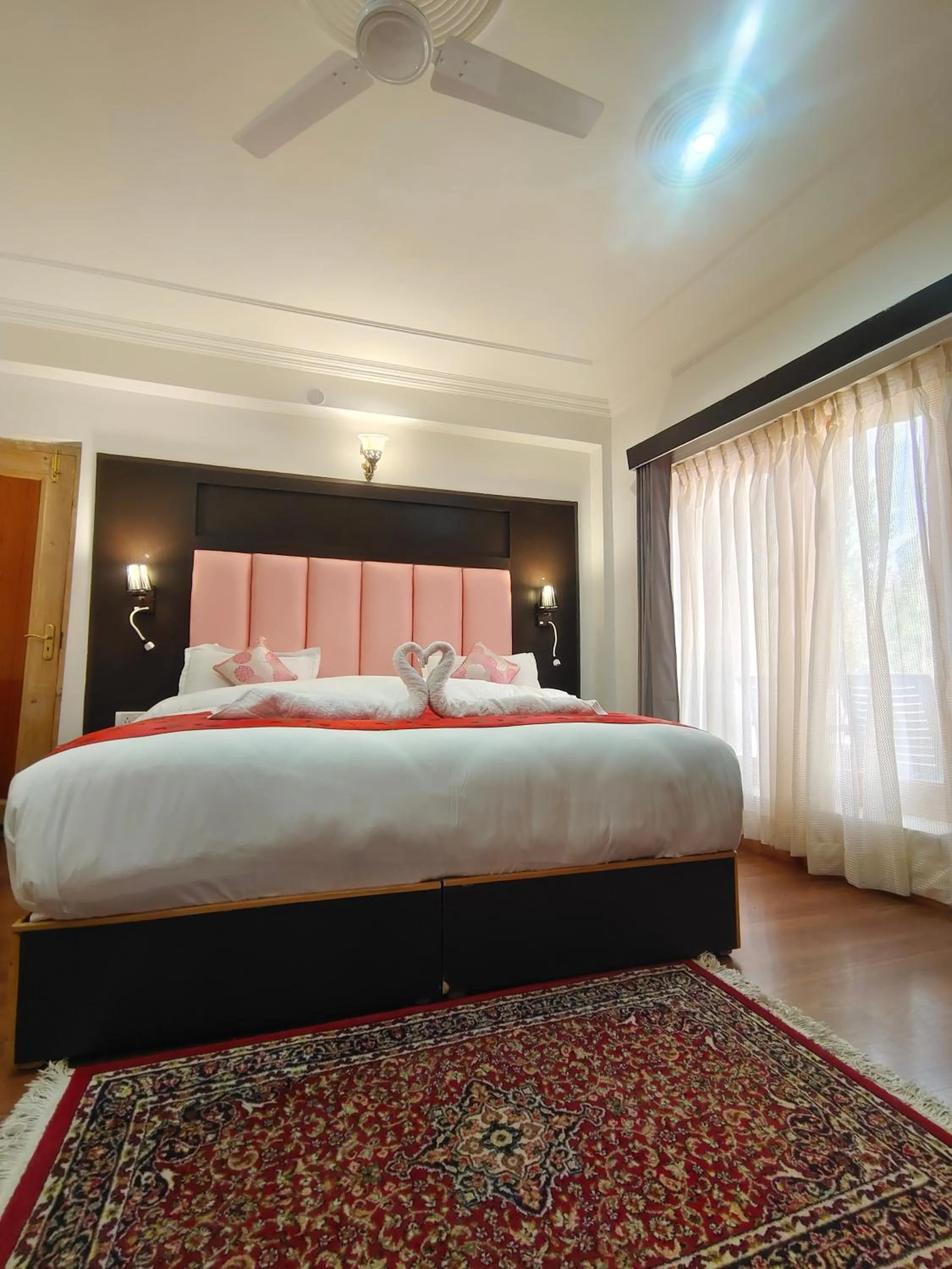 Bed in Sangaylay palace