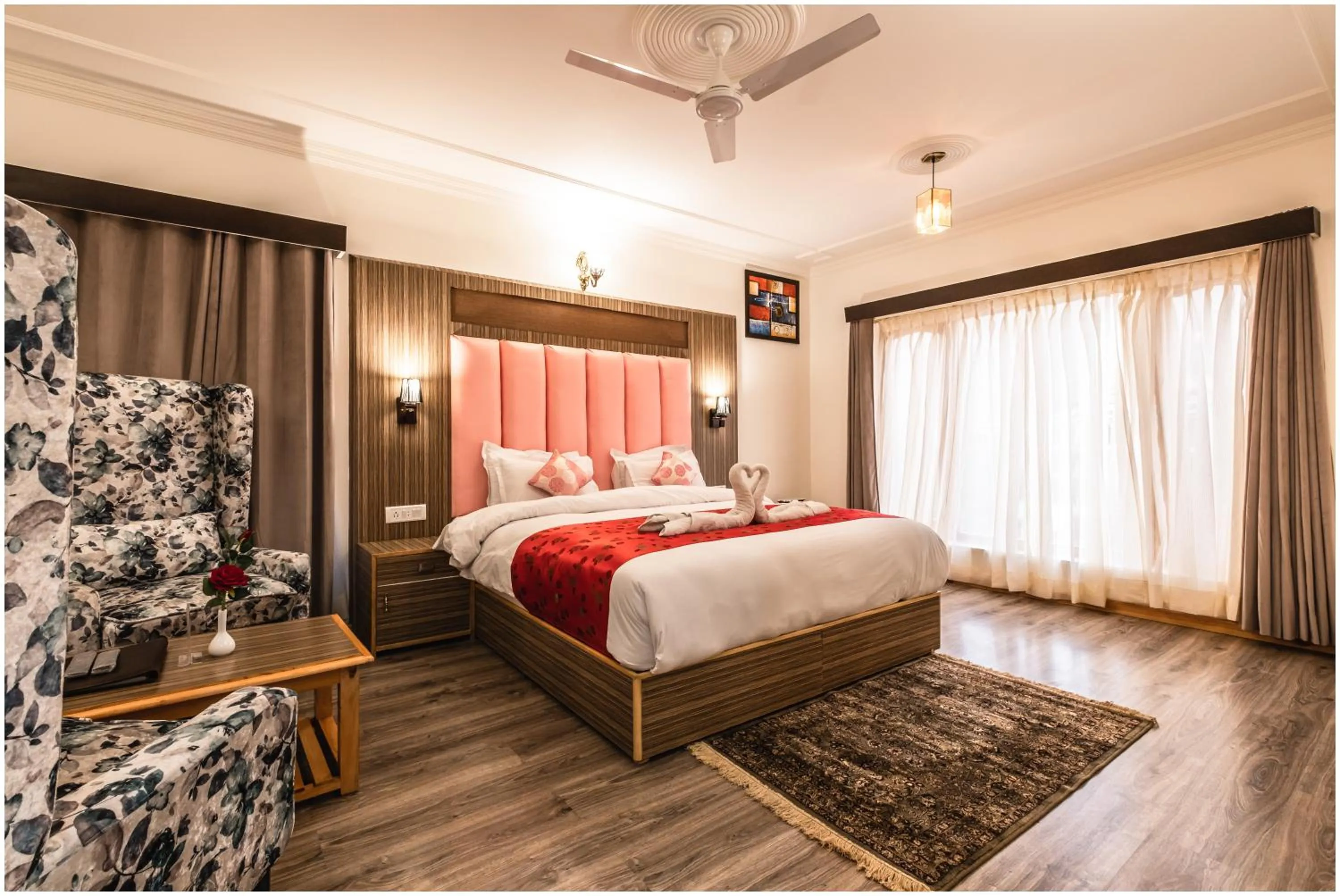 Bedroom, Bed in Sangaylay palace